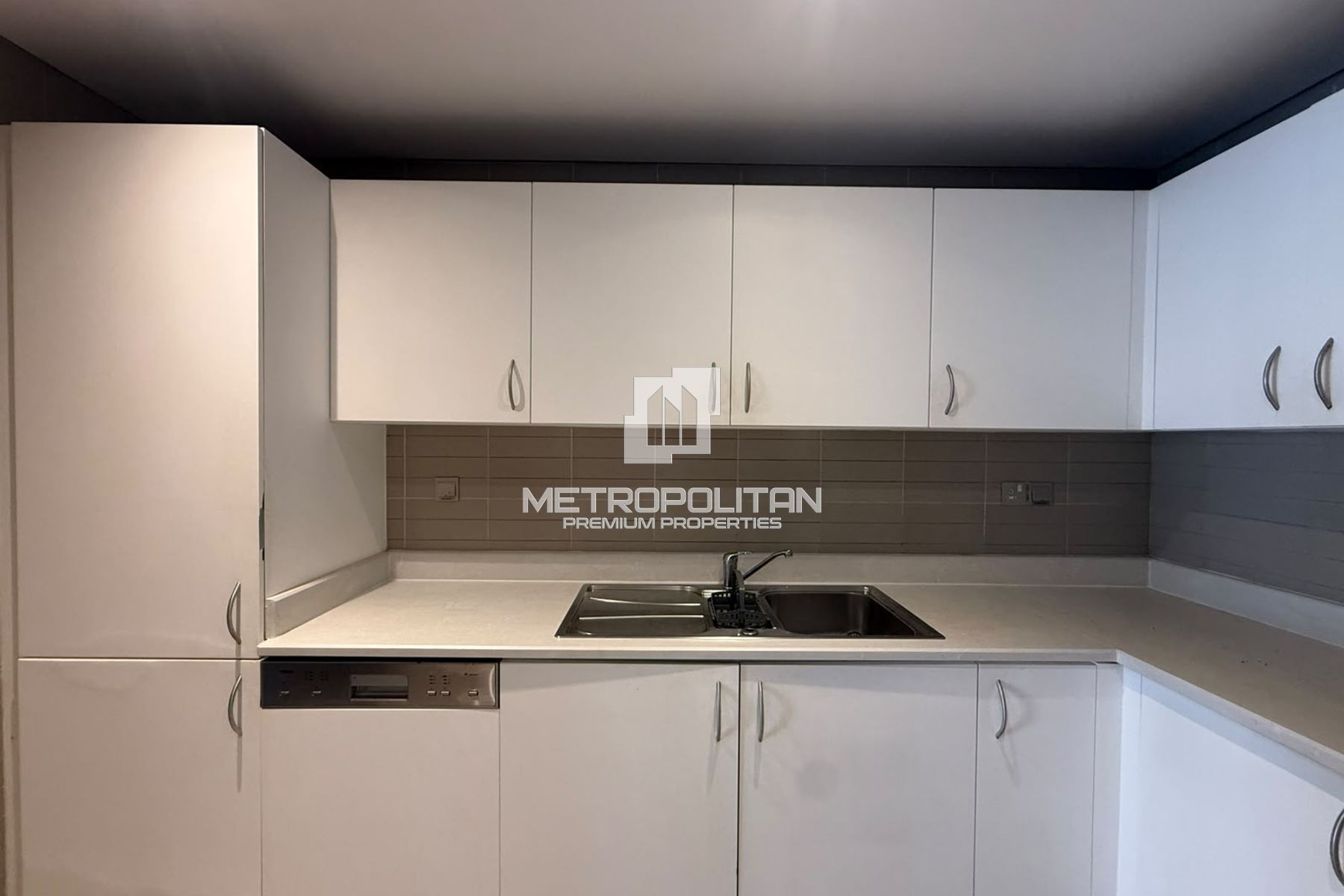 Substantial Layout| Pleasant Sea View | Best Price