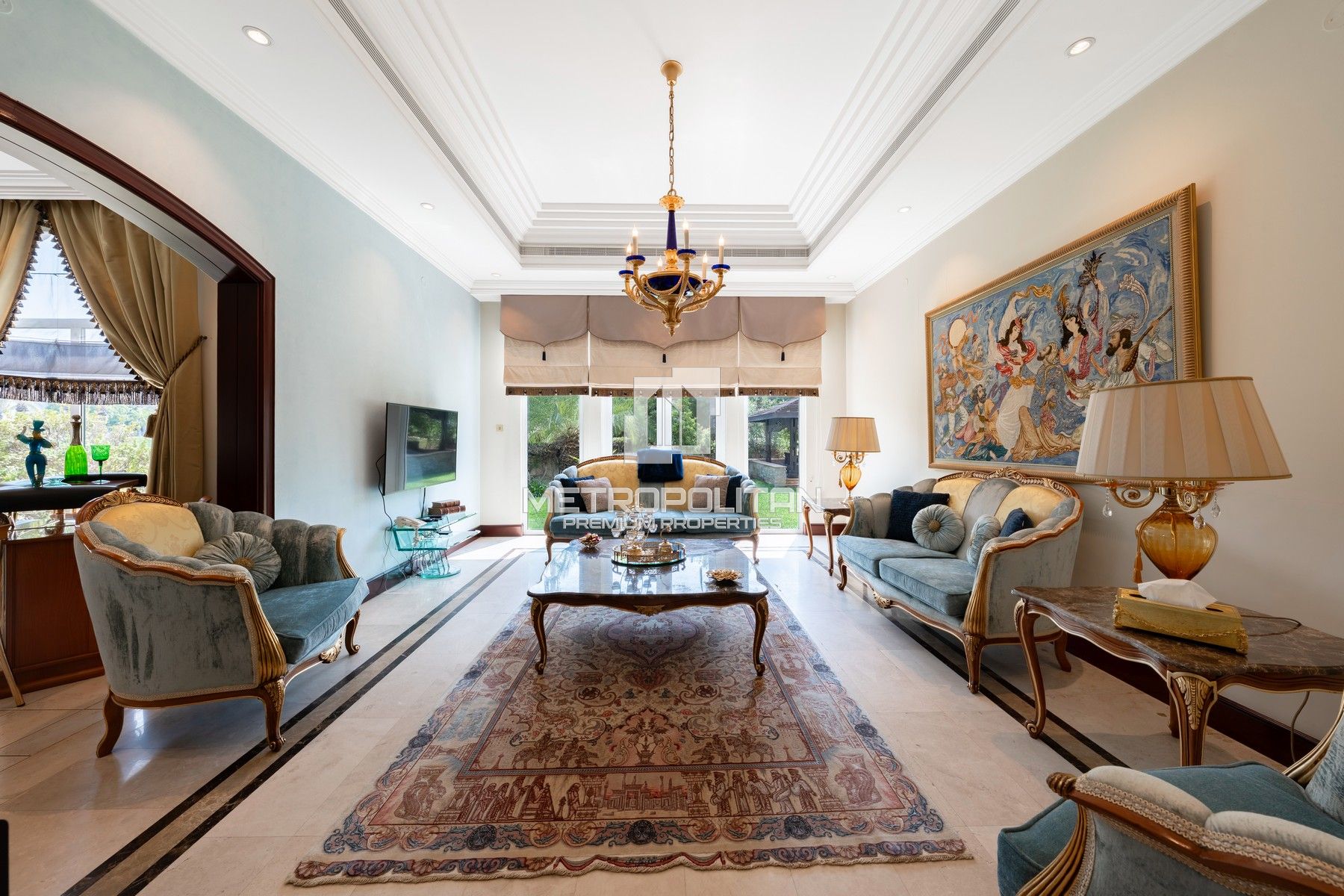 Golf Mansion | Old Money Elegance | Total Privacy