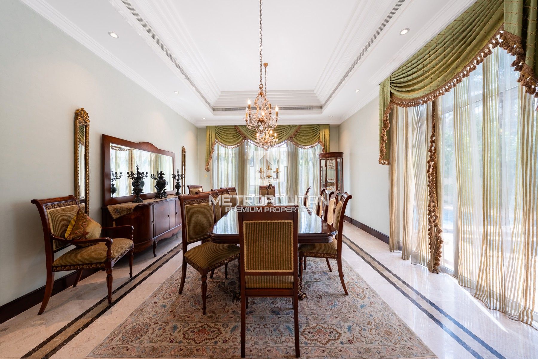 Golf Mansion | Old Money Elegance | Total Privacy