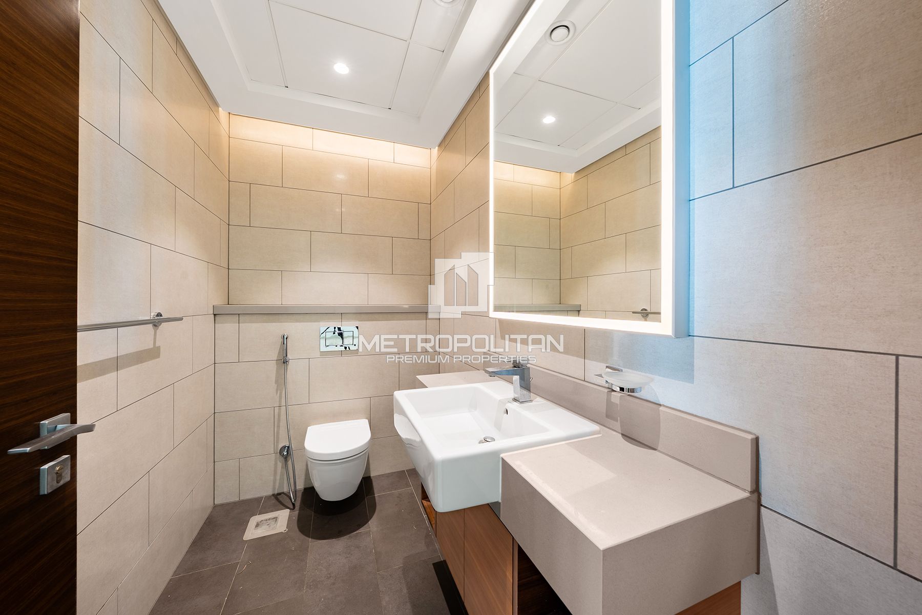 Largest layout | Open Plan | Central Park View
