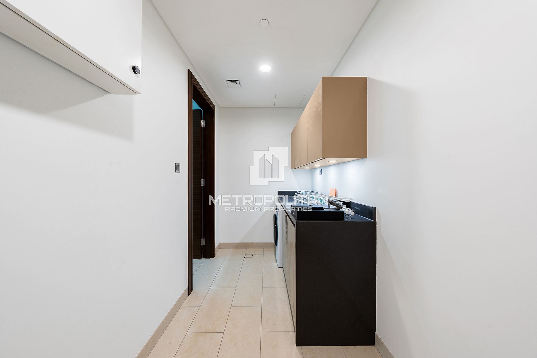 Largest layout | Open Plan | Central Park View