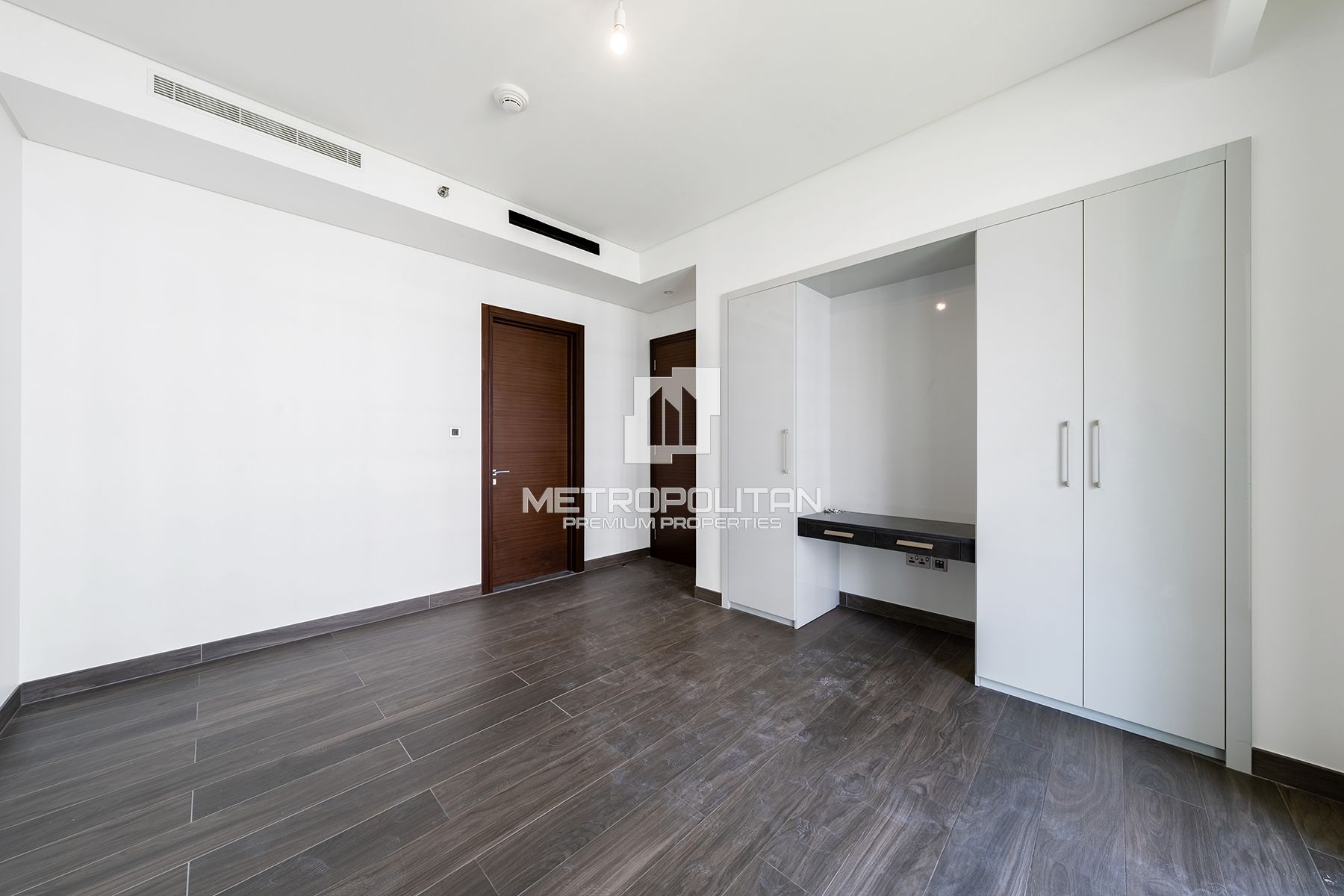 Largest layout | Open Plan | Central Park View