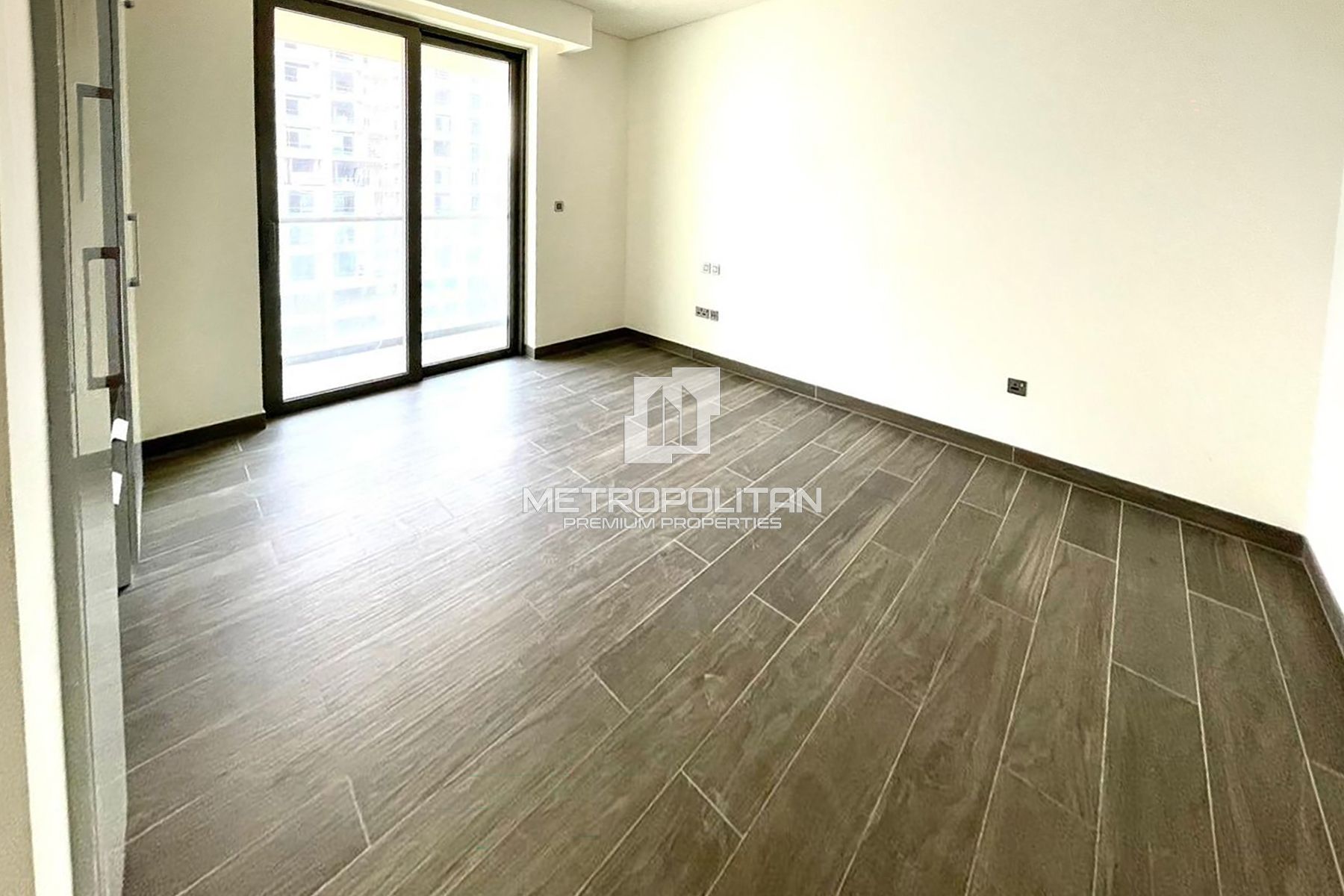 Largest layout | Open Plan | Central Park View