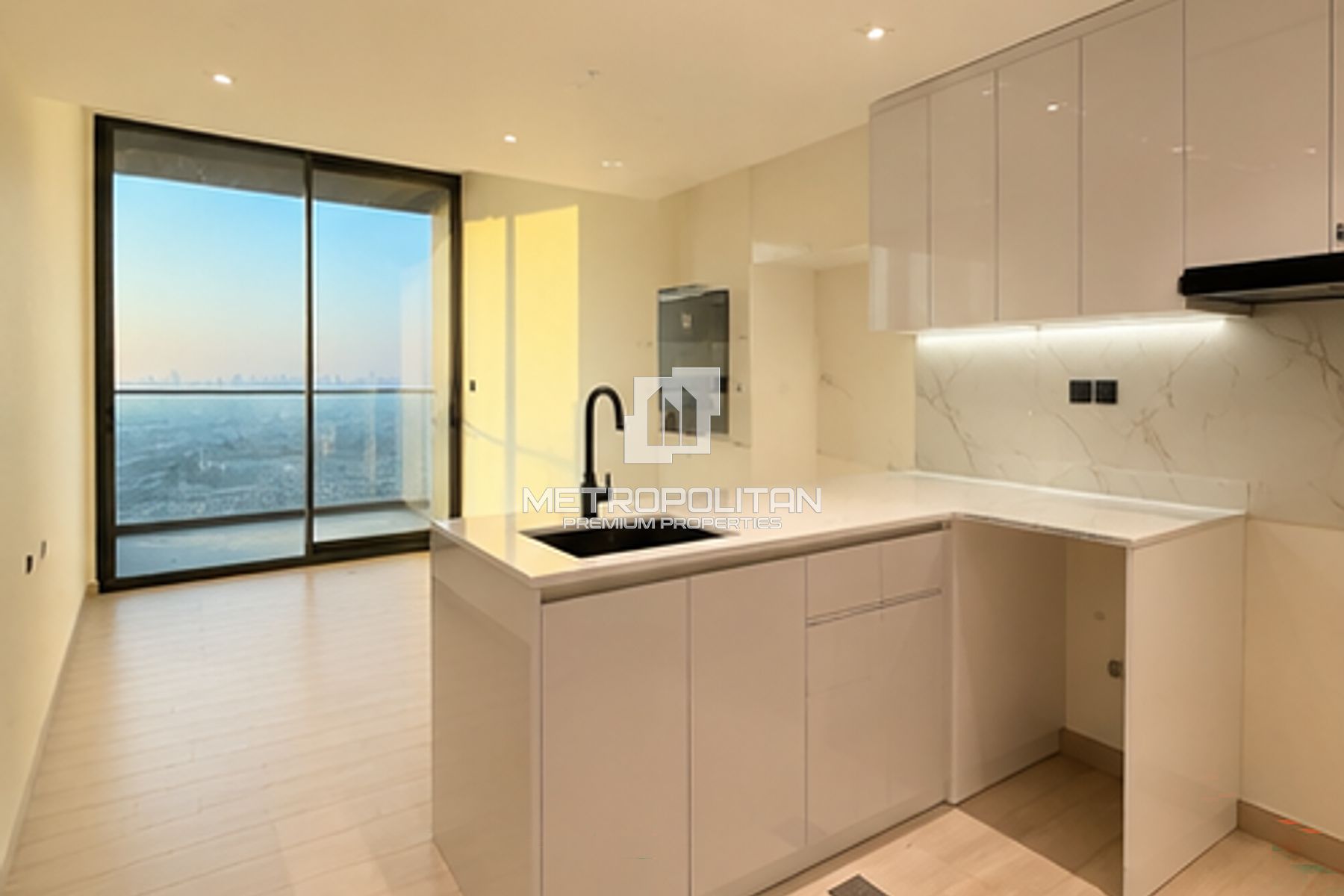 Bright 1BR | High Floor | Marina View | Best Deal
