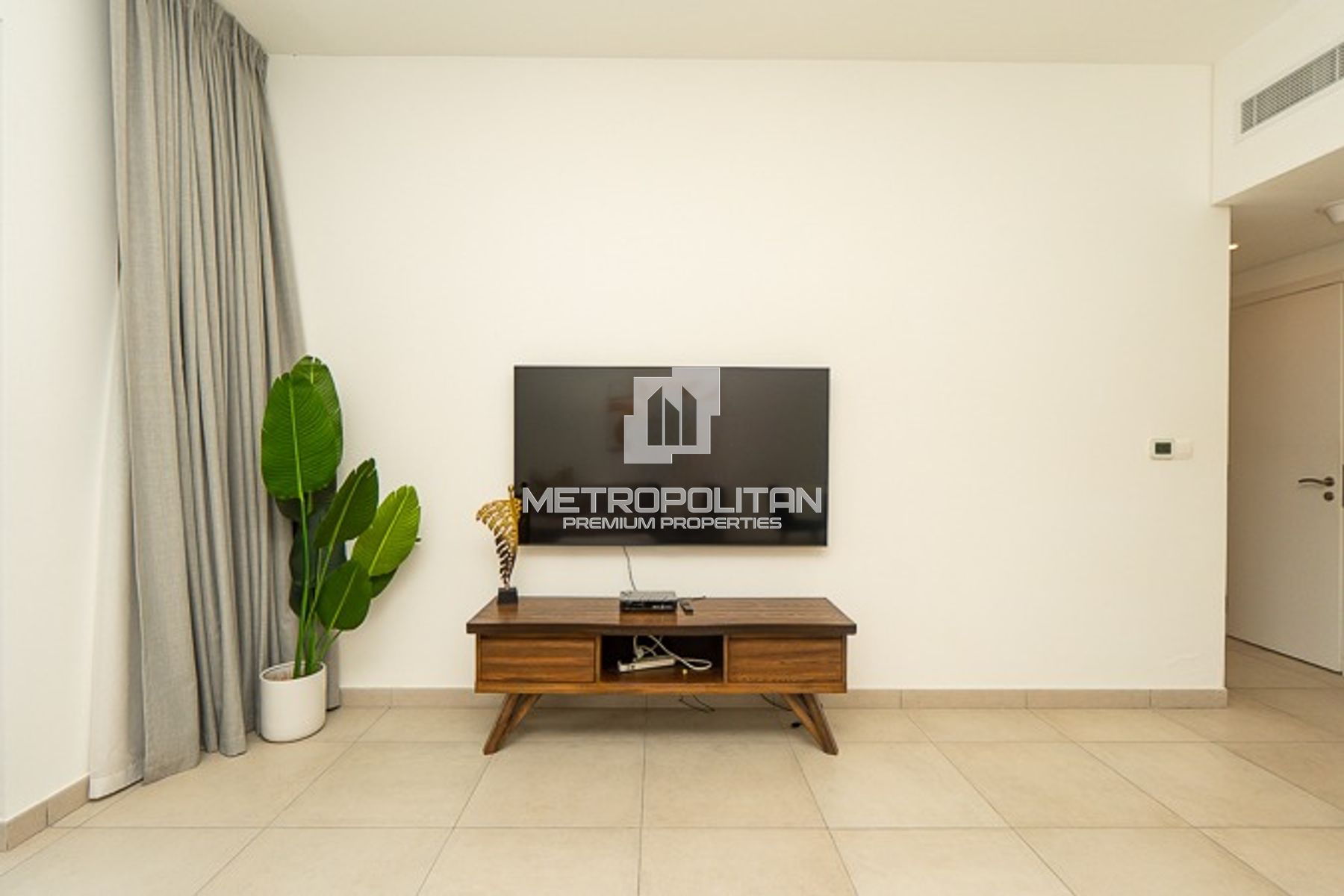 Fully Furnished | Vacant | Spacious Layout