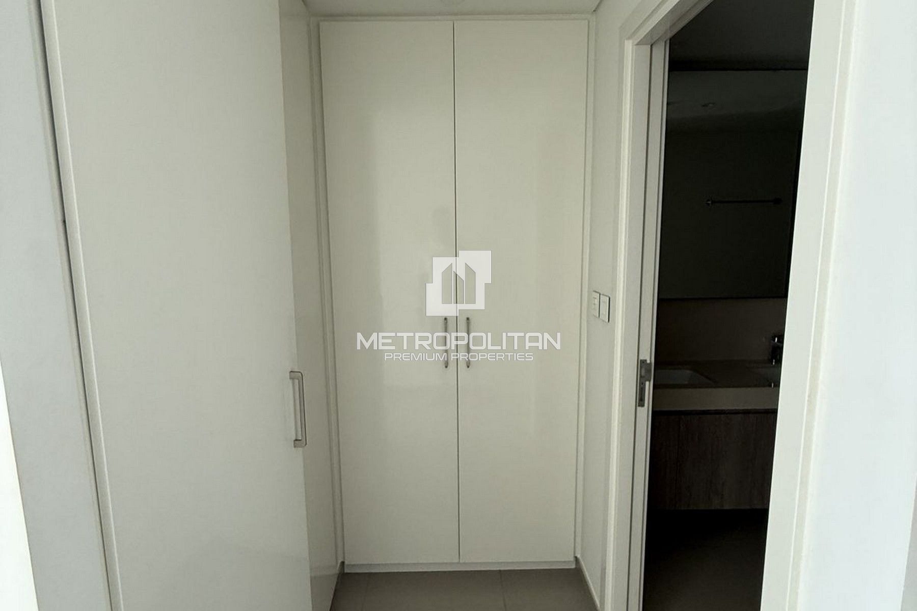 Fully Furnished | Downtown and Burj Khalifa Views