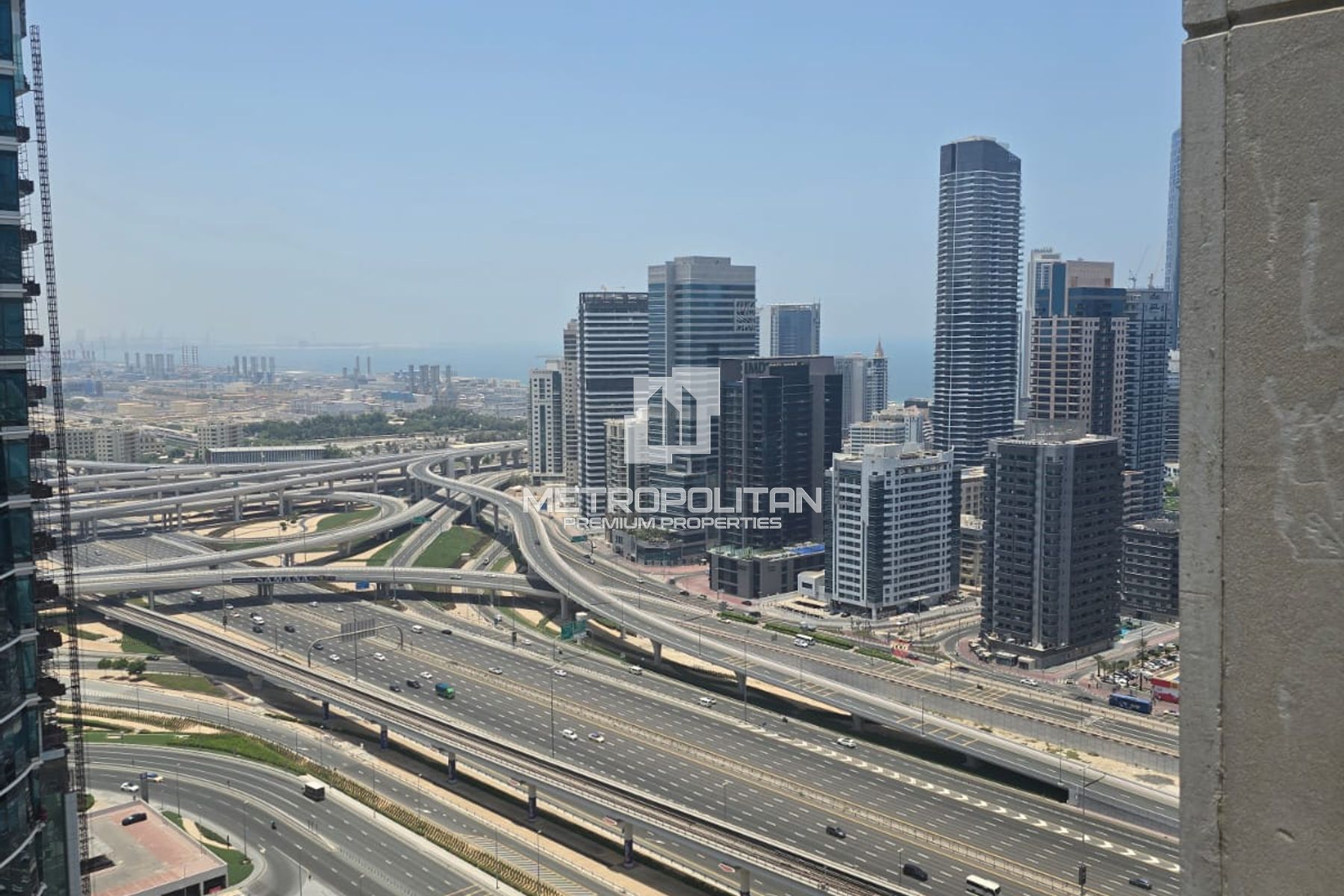 Unfurnished | 4 Bathrooms | 1 Cheque | High Floor
