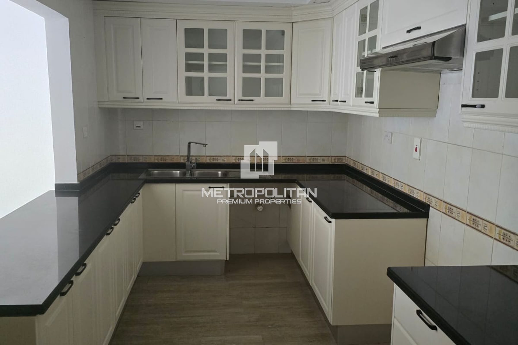 Unfurnished | 4 Bathrooms | 1 Cheque | High Floor