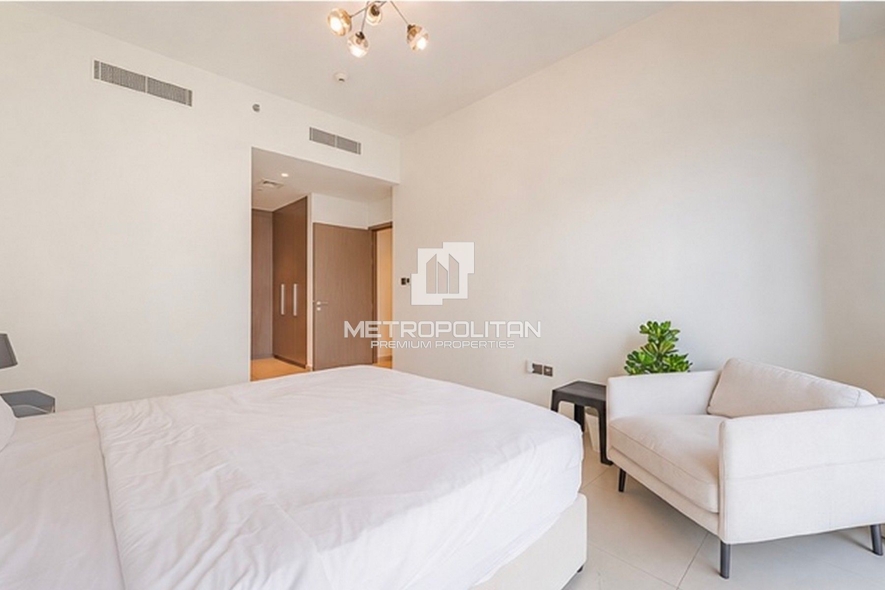 Fully Furnished | Fountain Burj View| Vacant