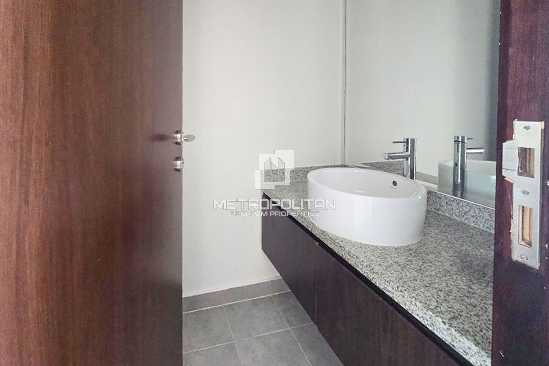 Ready to move in  | Maid's Room| Unfurnished