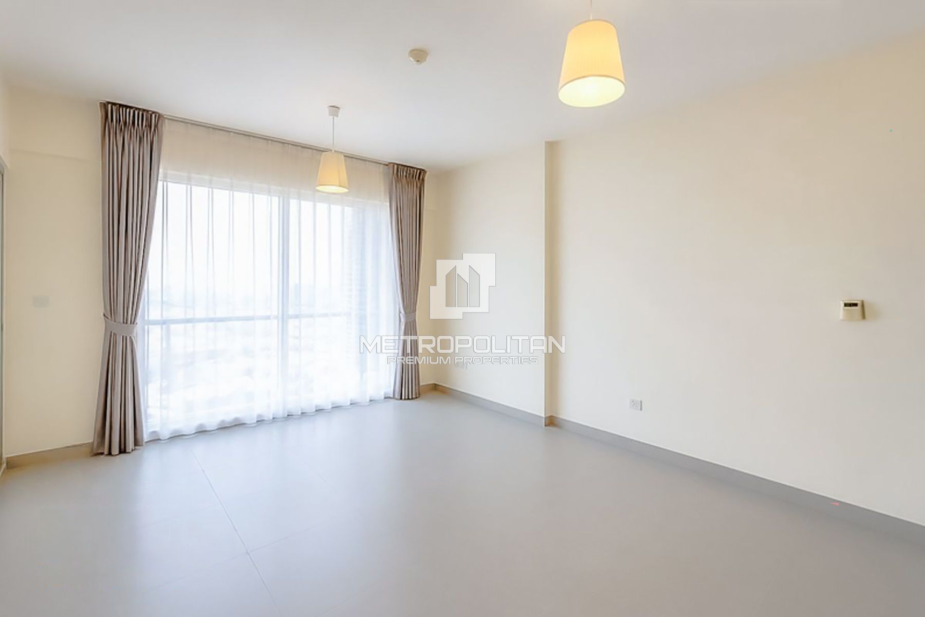 1BR Apartment | High Floor | Golf View | Vacant