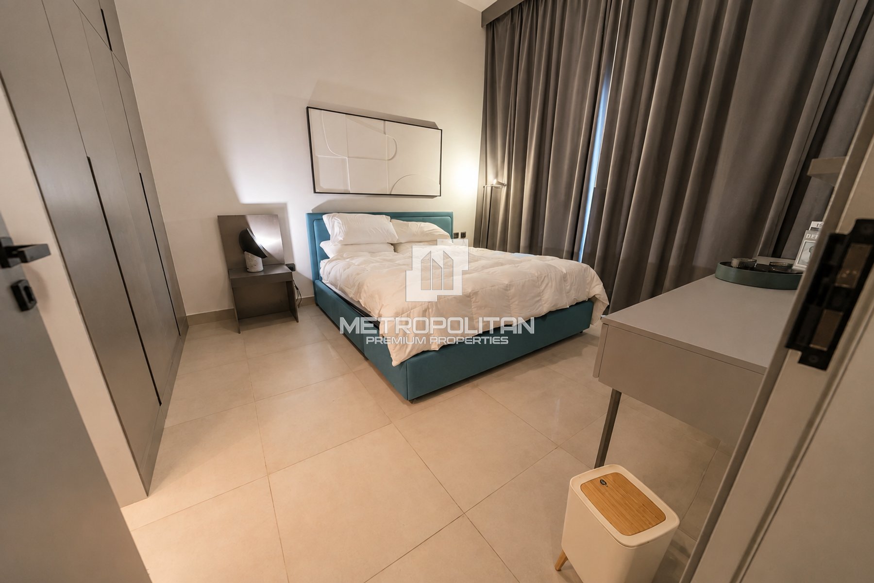 Downtown Skyline | Furnished | Spacious Layout