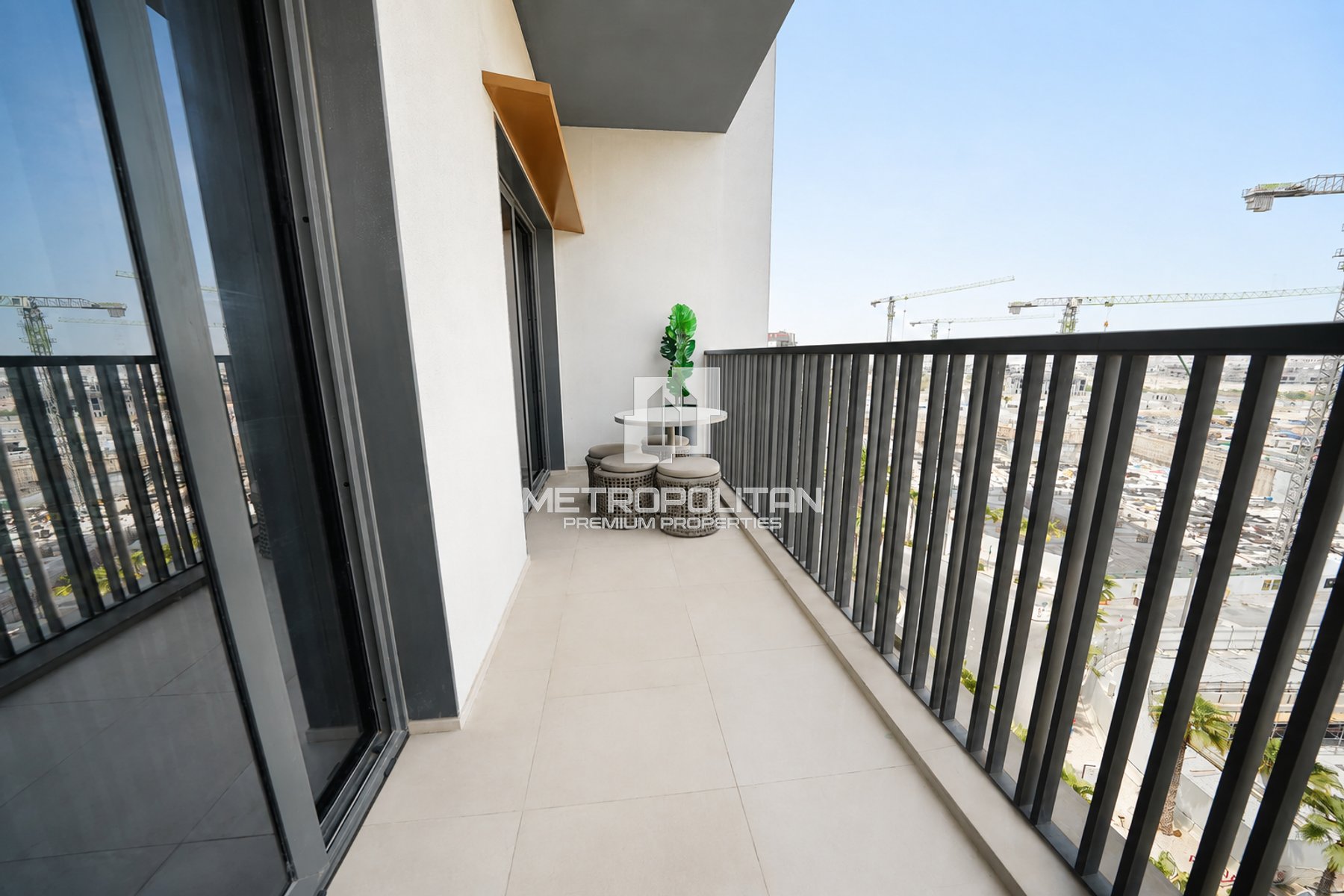 Downtown Skyline | Furnished | Spacious Layout