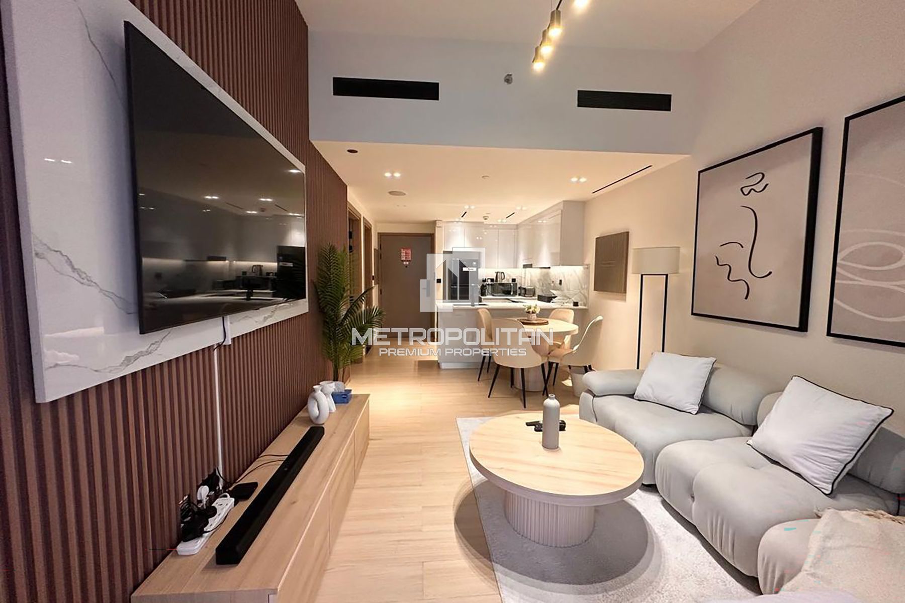 Luxury Furnished |High Floor | Marina skyline View