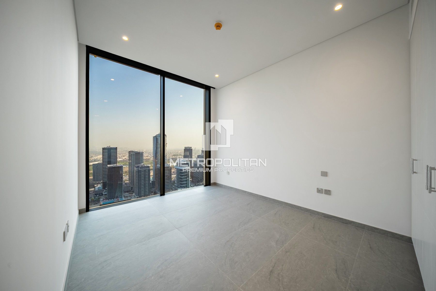 Unfurnished Unit | Large Layout | View Now