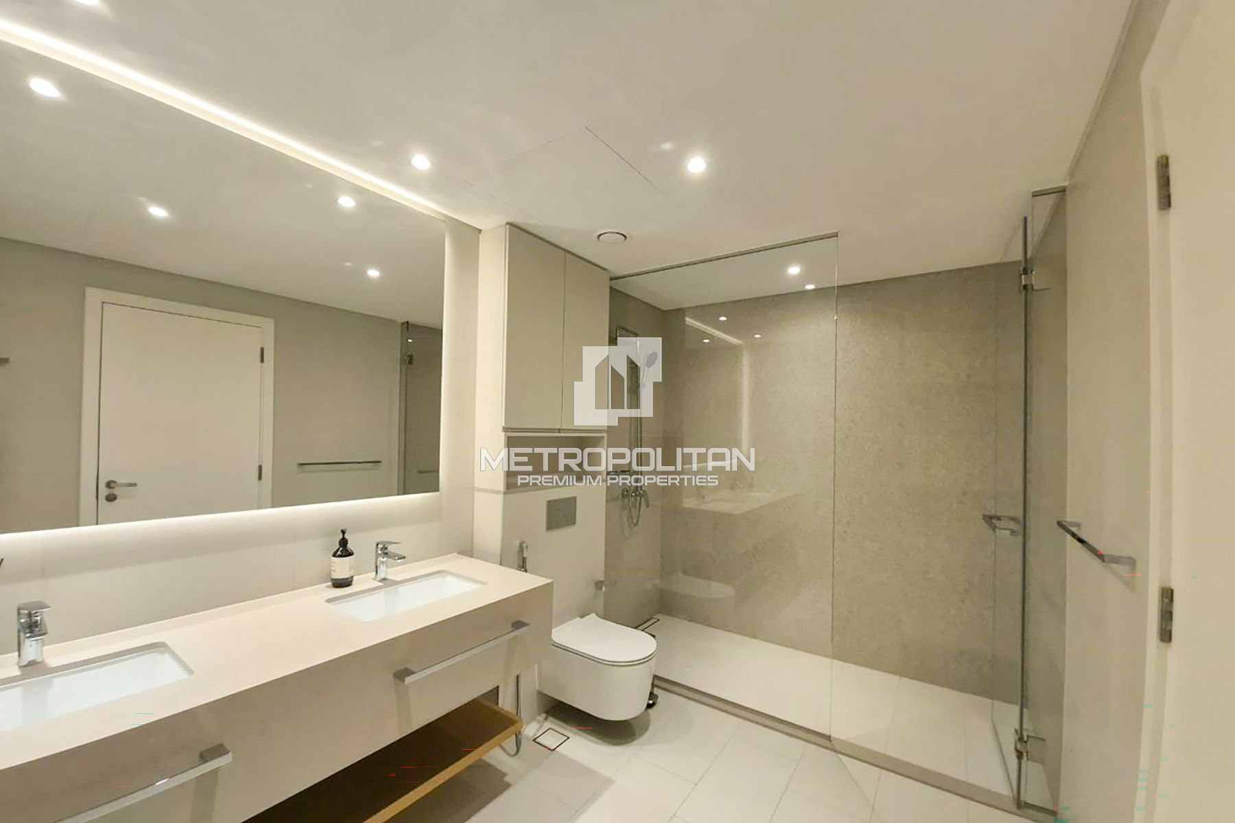 Furnished | Sea and Palm View | Upgraded Interior