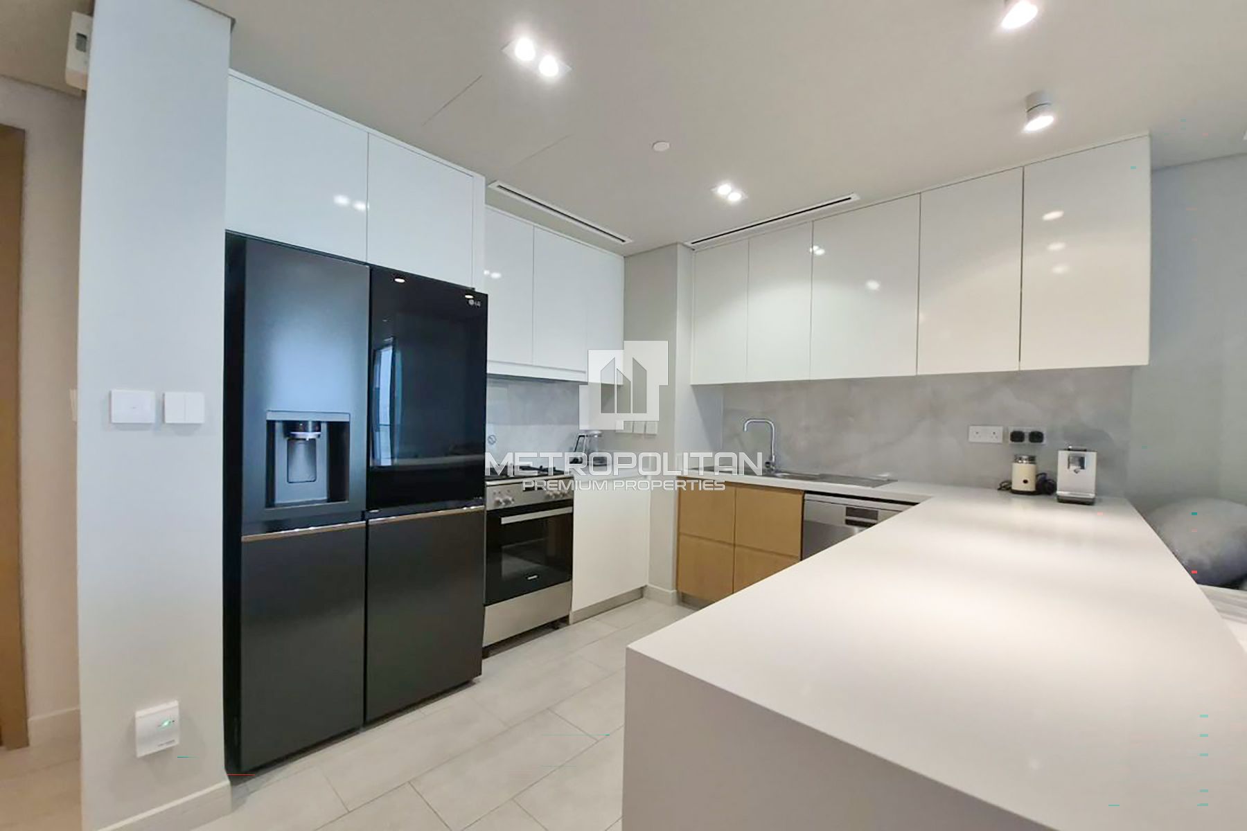 Furnished | Sea and Palm View | Upgraded Interior