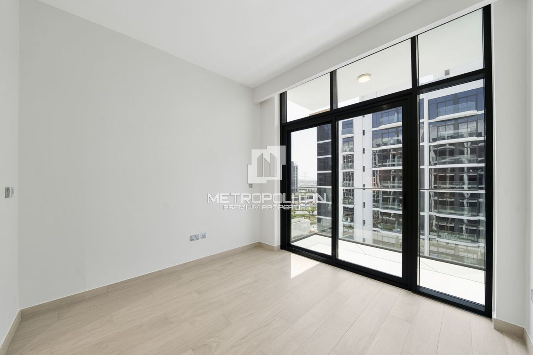 Vacant | Balcony | Pool View | Unfurnished