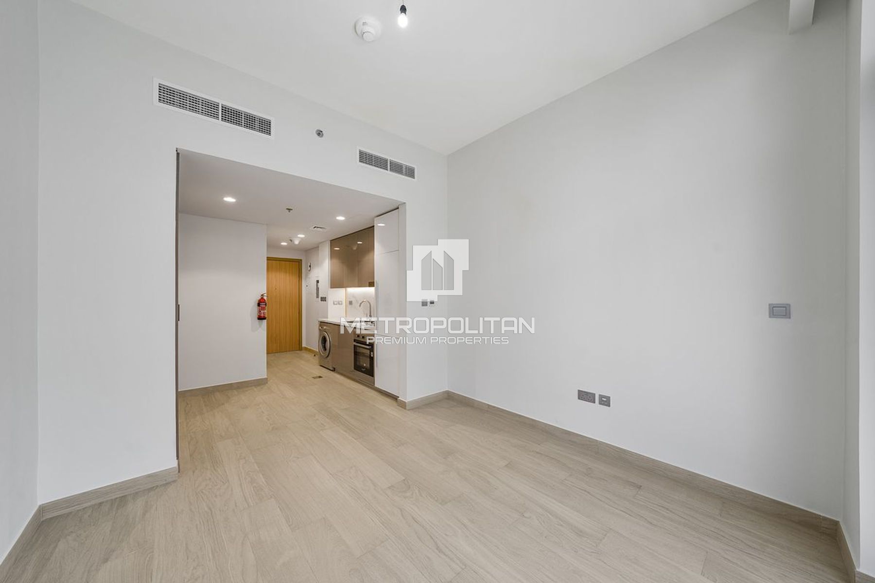 Vacant | Balcony | Pool View | Unfurnished