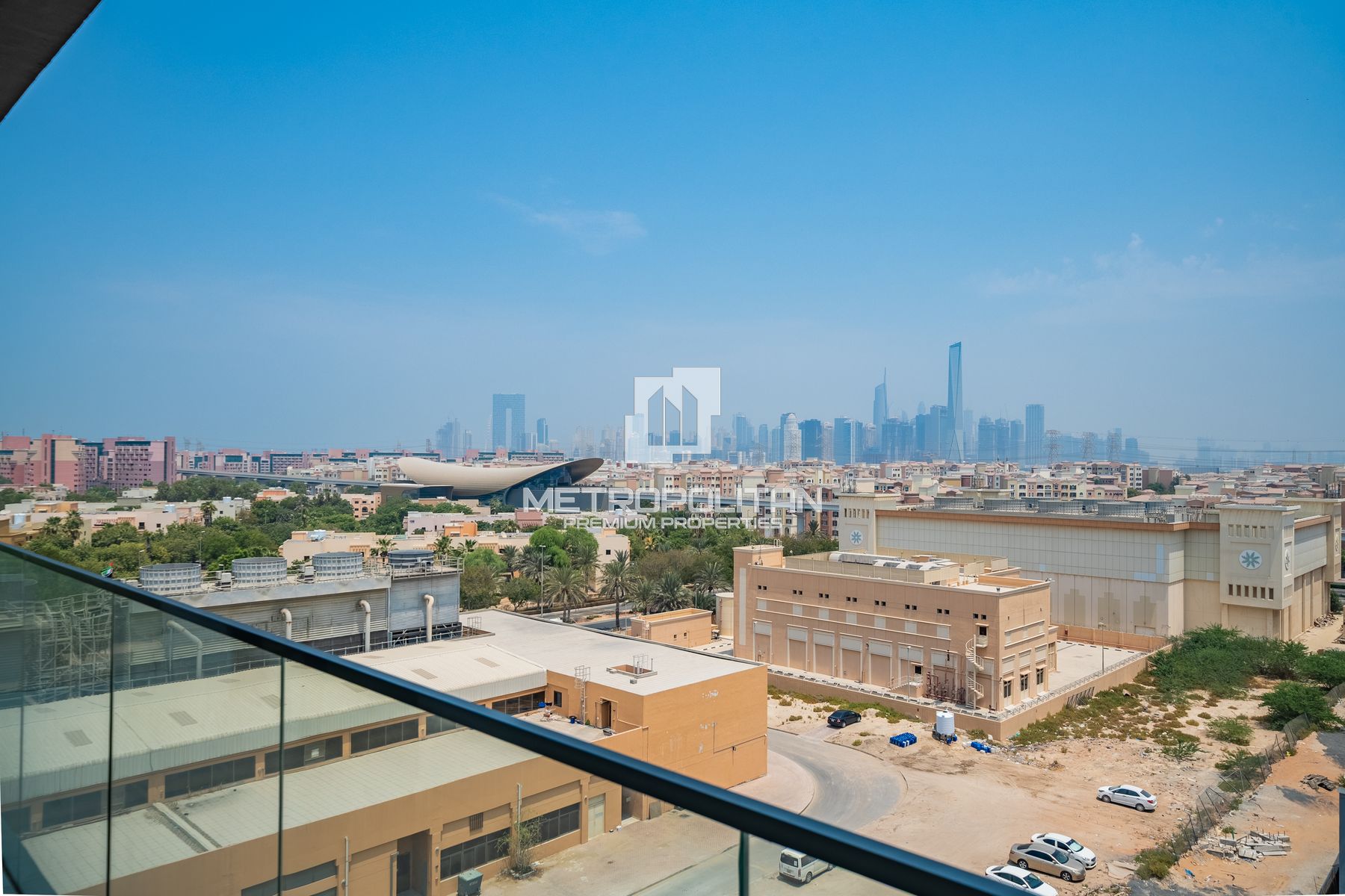 Spacious Layout | Vastu Unit | Corner | Pool view