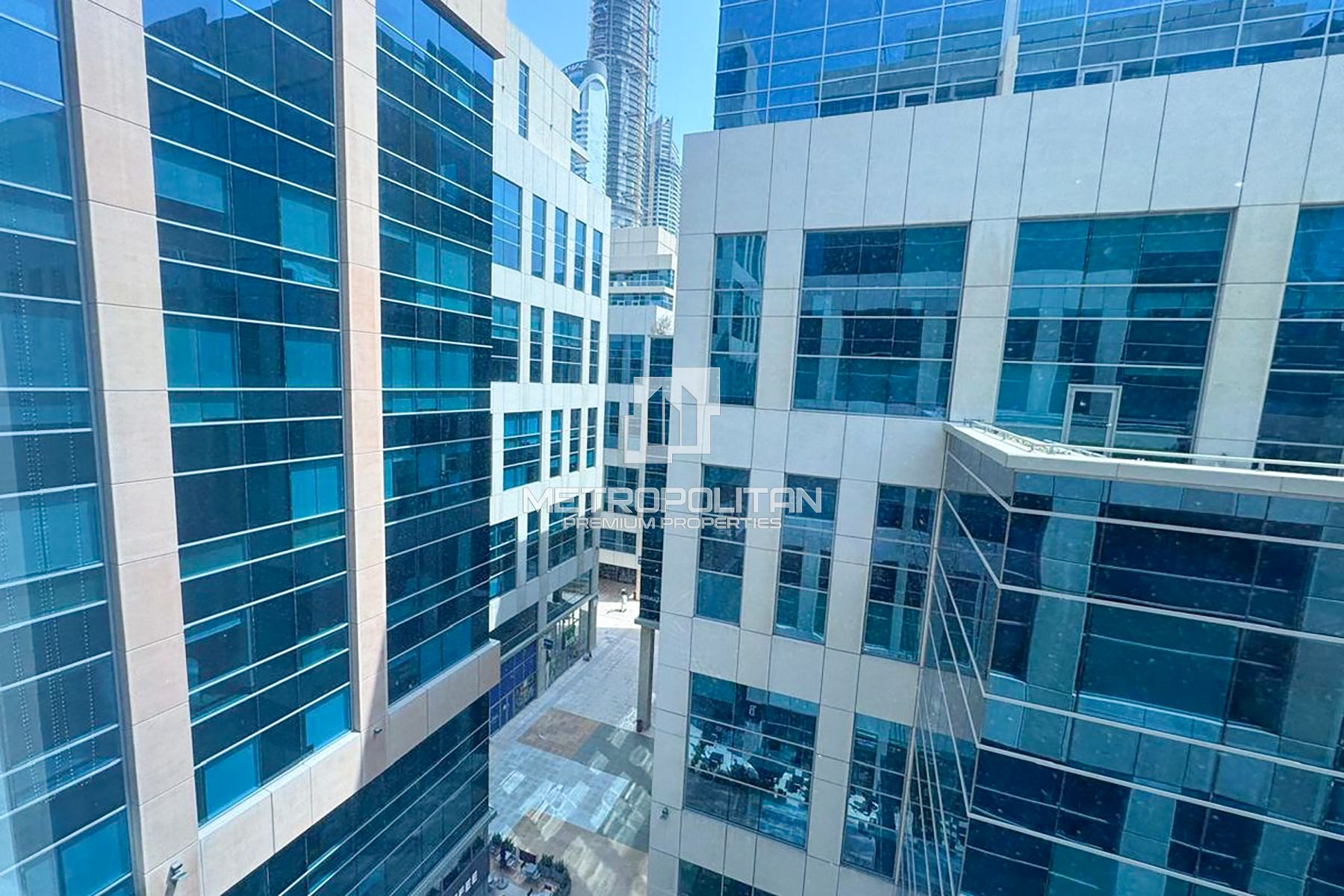 Prime Office | 7 Dedicated Parking Spaces