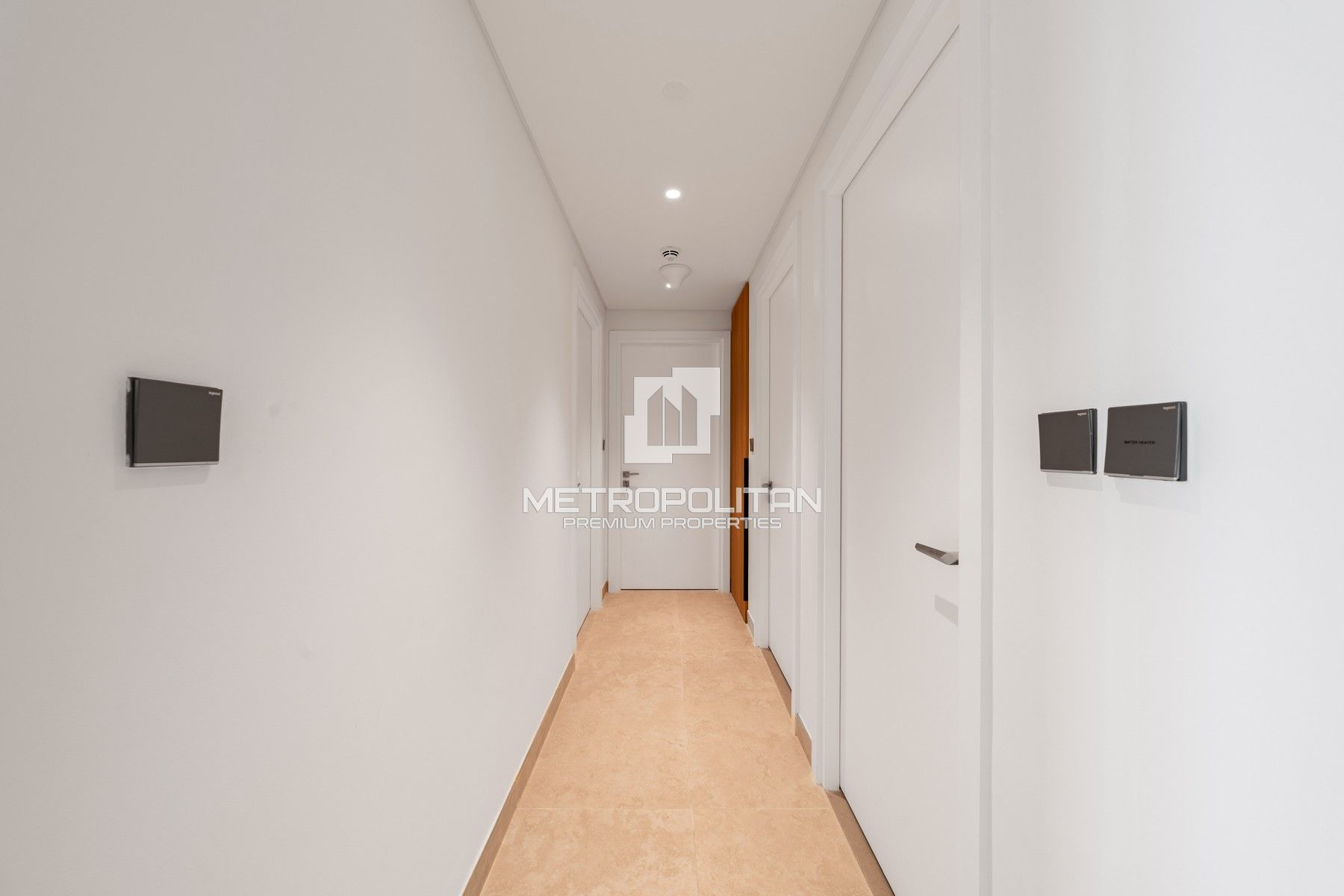 Снять квартиру в FH Residency, Jumeirah Village Triangle - MPR-10897