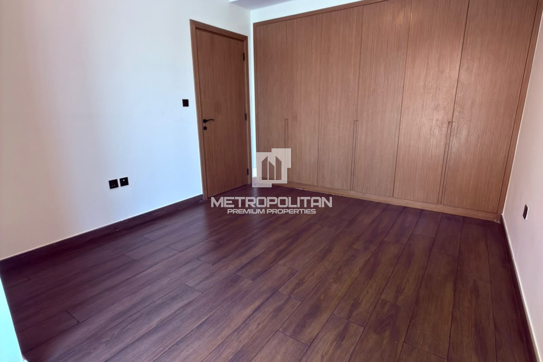 Brand New | 5BR + Maid | Multiple Cheques | Ready