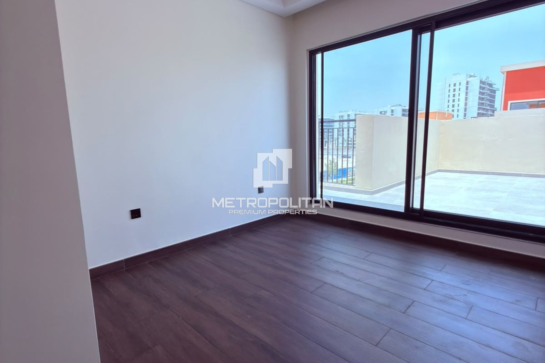 Brand New | 5BR + Maid | Multiple Cheques | Ready