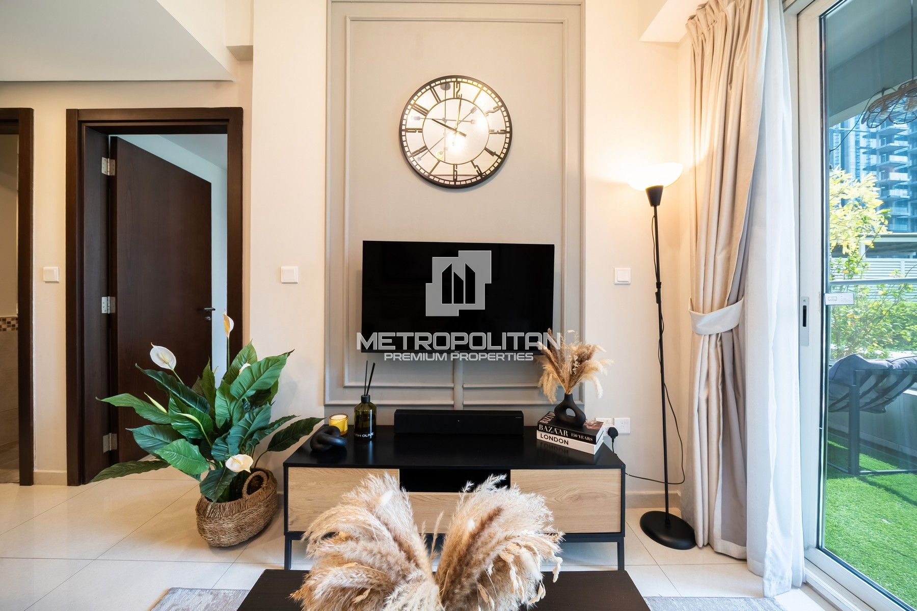 Private Garden | Stylish Fully Furnished 1 Bed