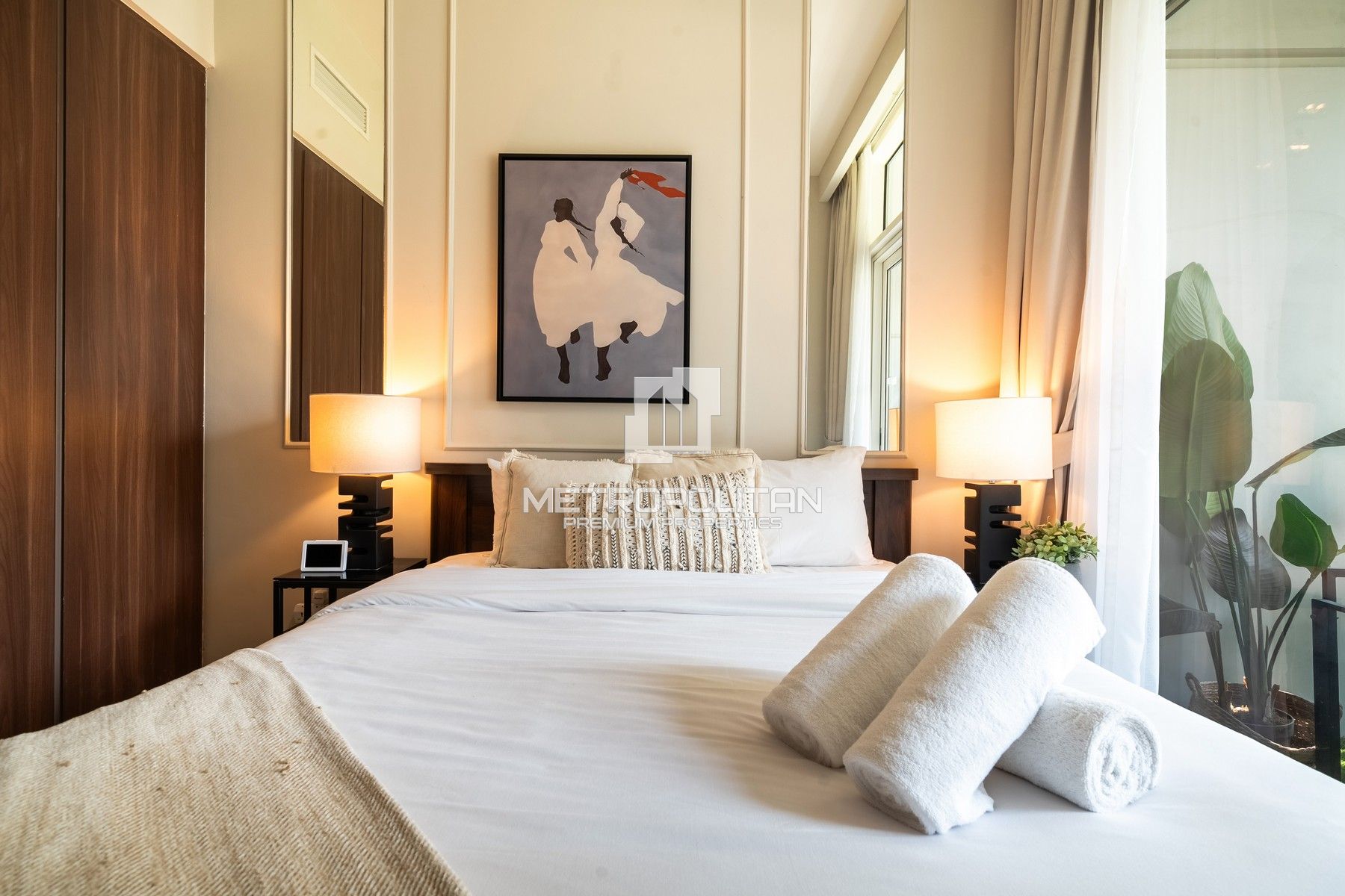 Private Garden | Stylish Fully Furnished 1 Bed