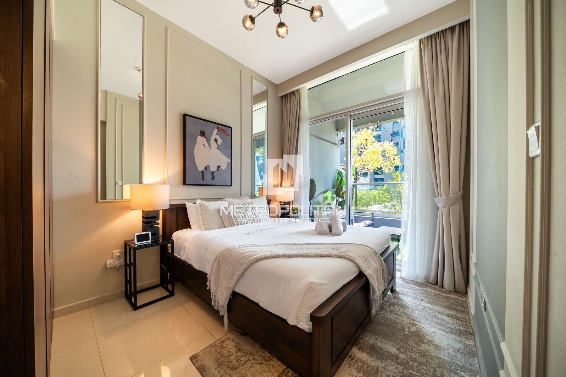 Private Garden | Stylish Fully Furnished 1 Bed