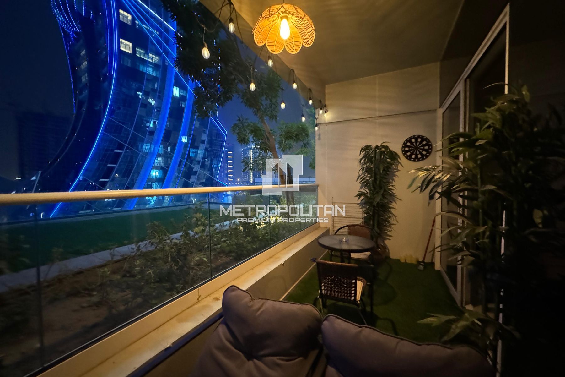 Private Garden | Stylish Fully Furnished 1 Bed