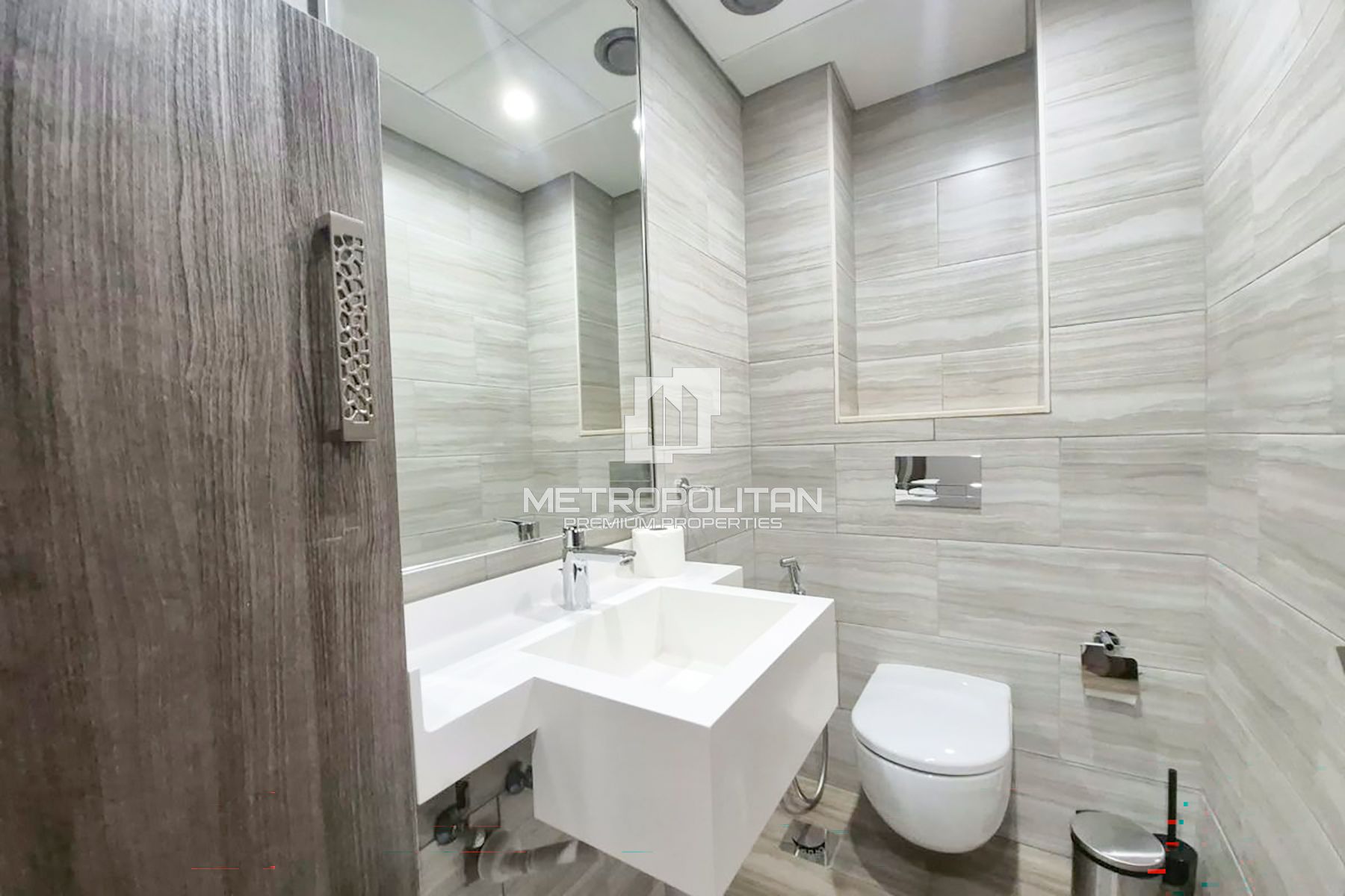 Fully Furnished | Vacant | Lake View | Balcony