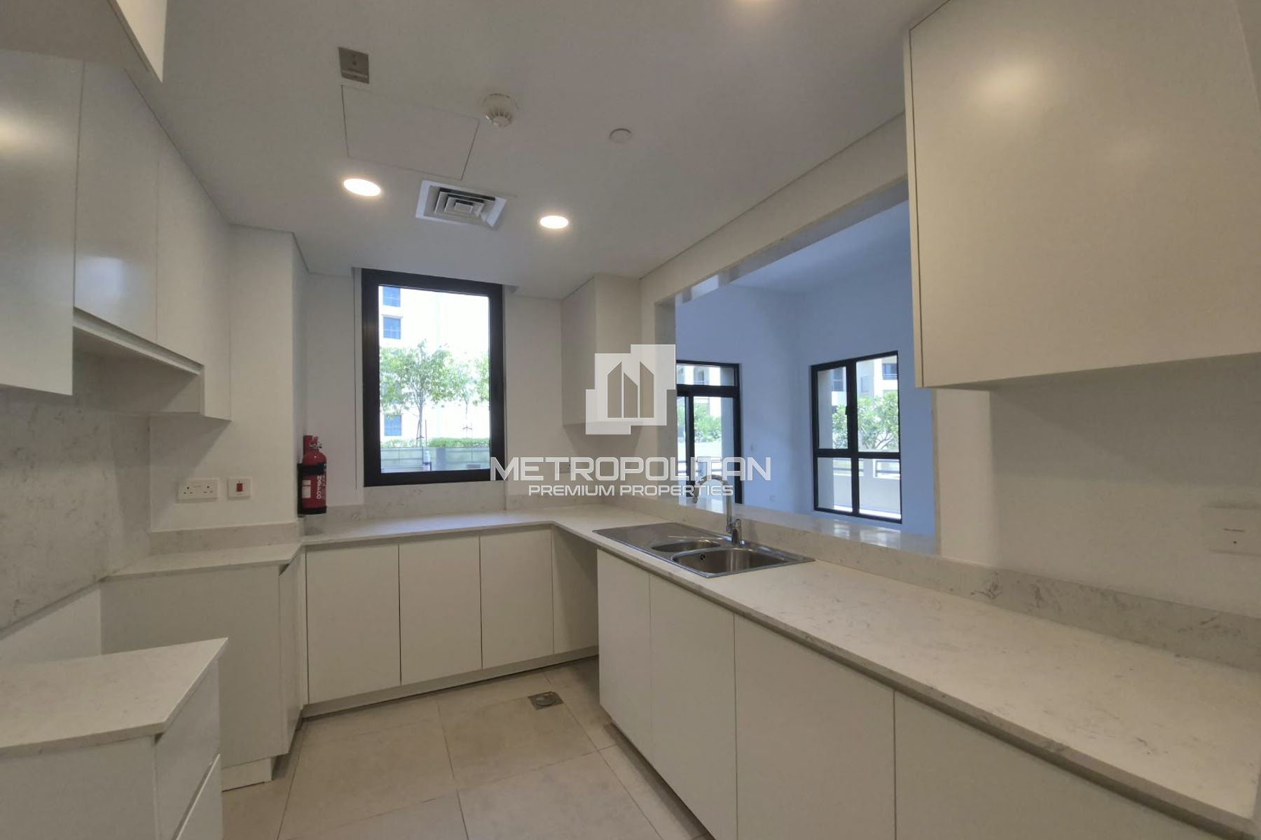 Spacious | Private Garden | Unfurnished | Vacant