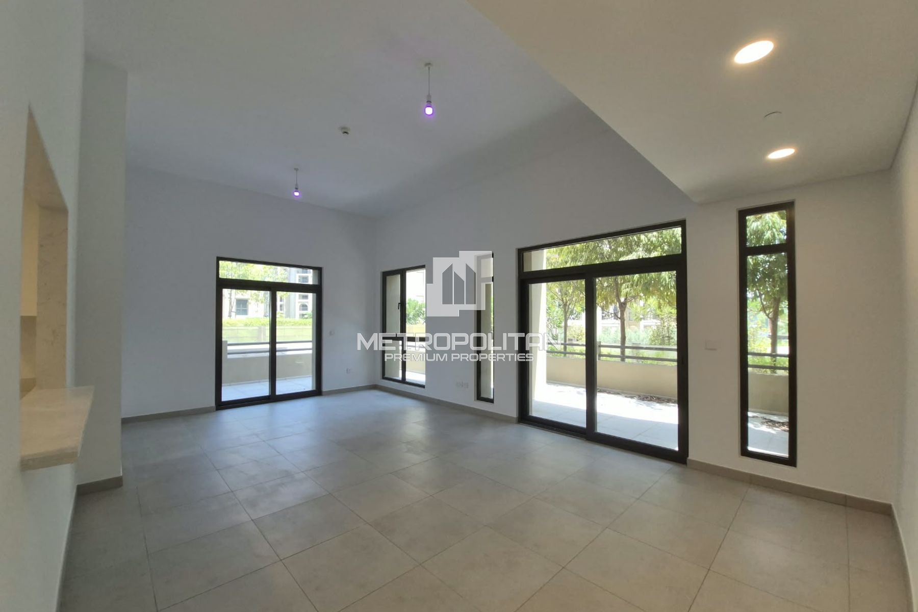 Spacious | Private Garden | Unfurnished | Vacant
