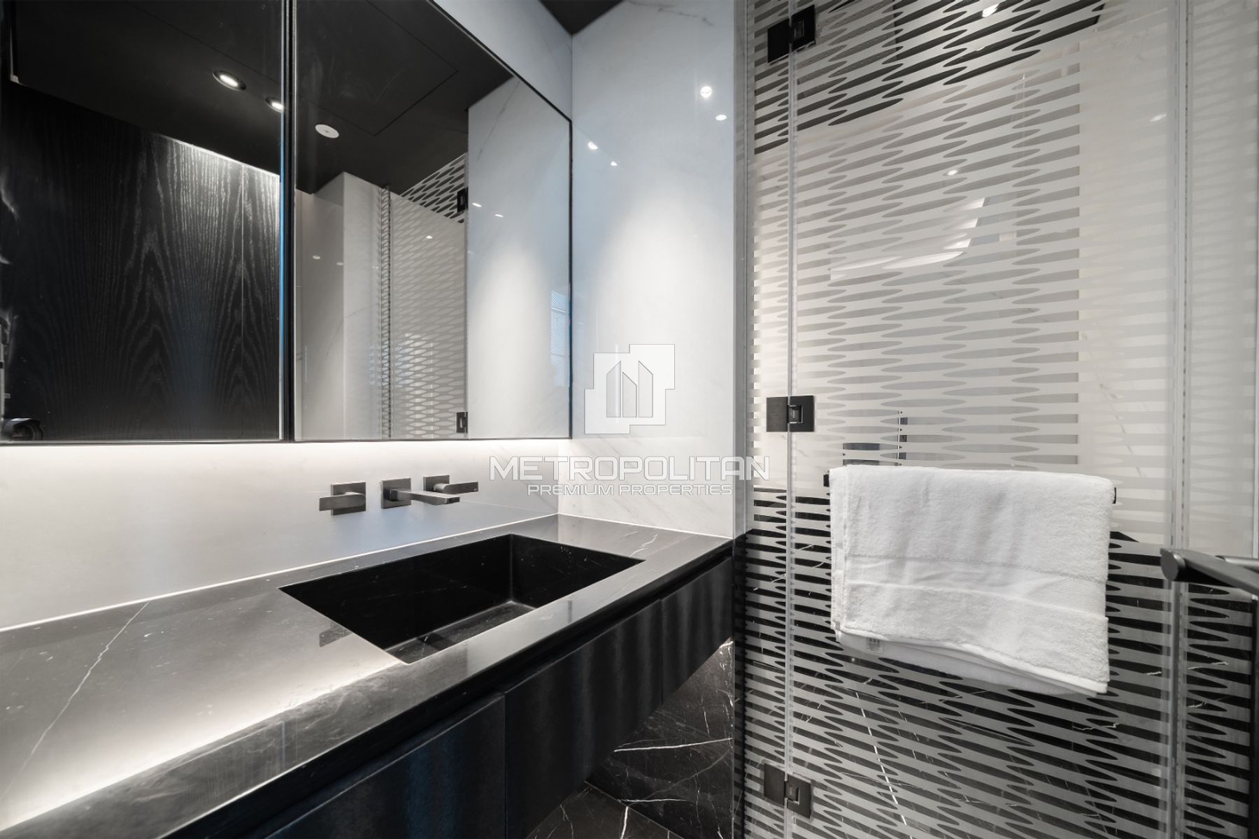 Canal View | High floor | Unfurnished Unit