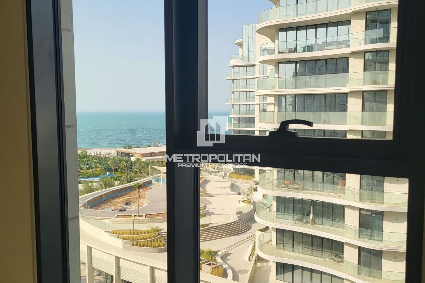 1BR Central 2 |Mid Floor |Sea View |Ready To Move