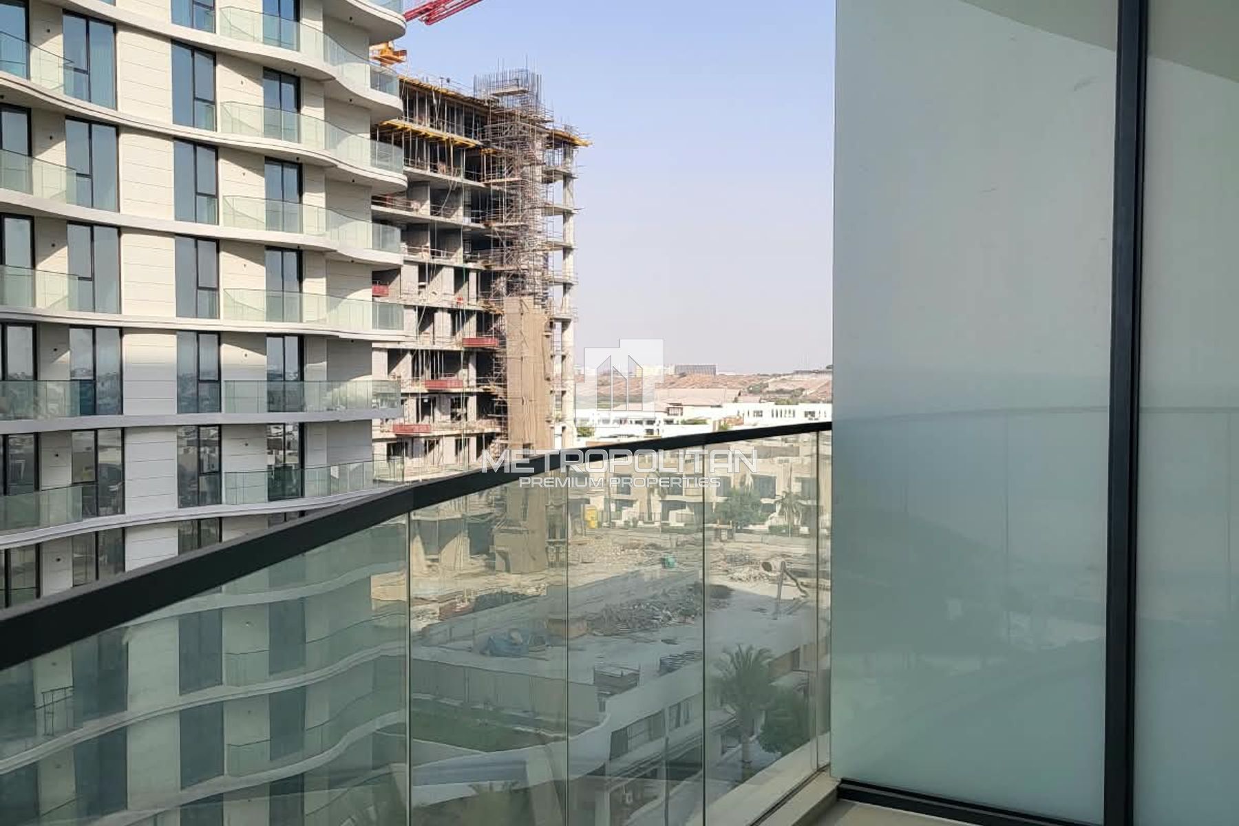 1BR Central 2 |Mid Floor |Sea View |Ready To Move