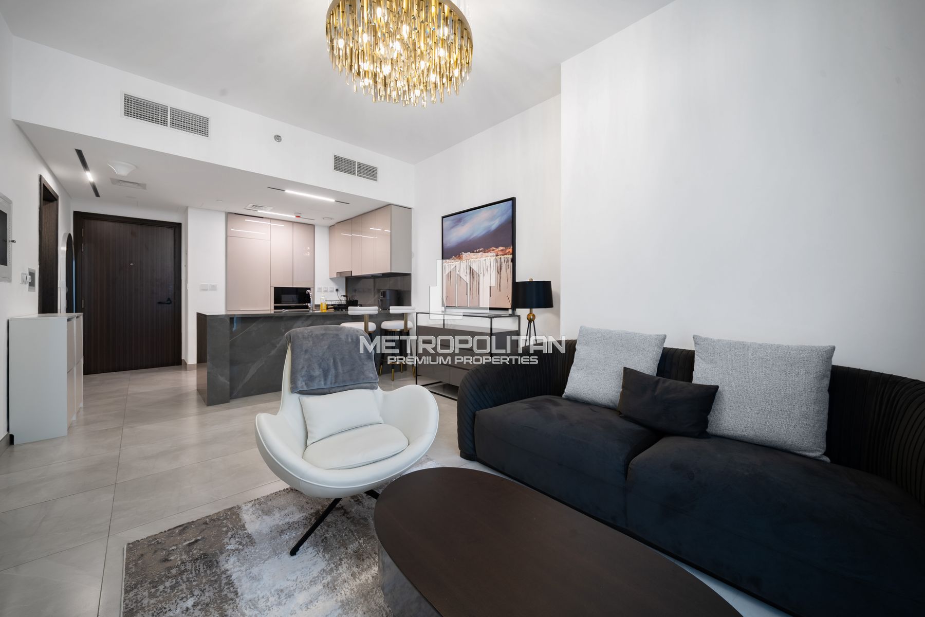 Prime Location | Fully Furnished | Middle Floor