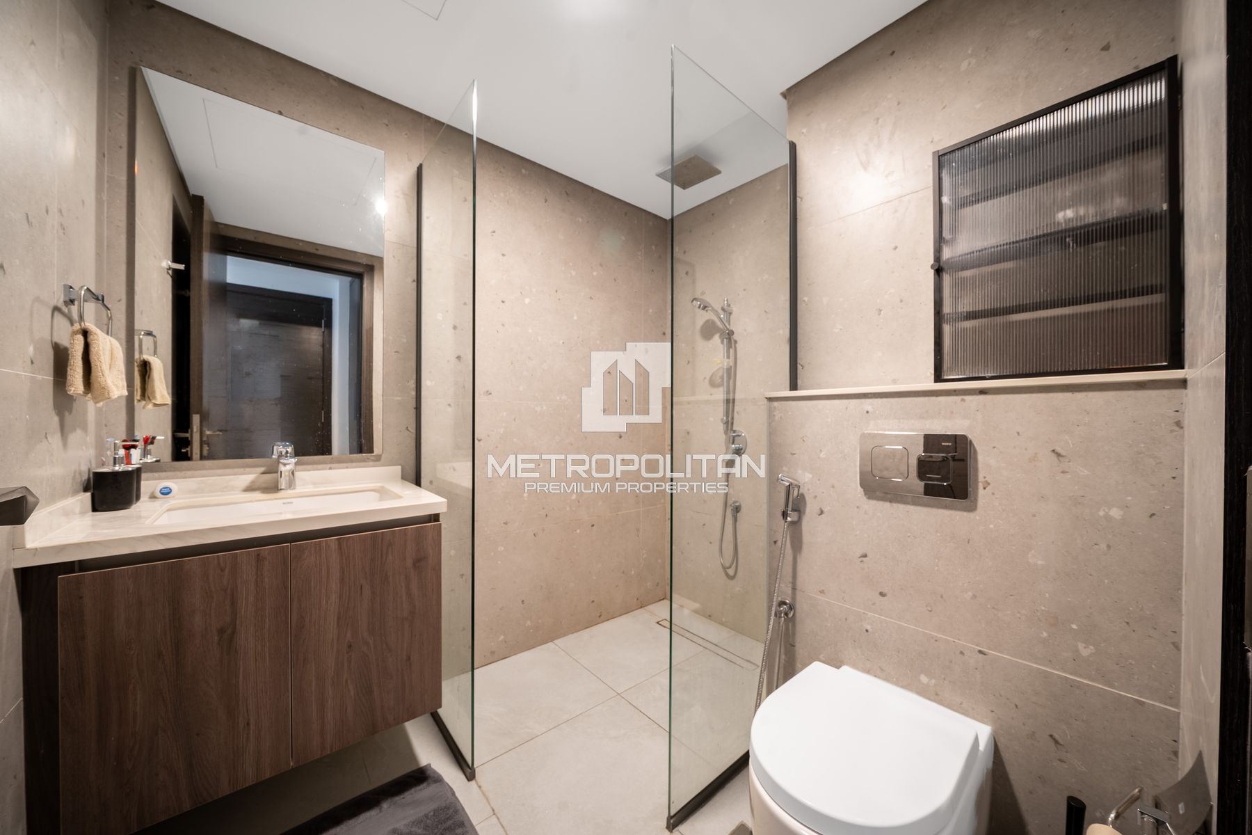 Prime Location | Fully Furnished | Middle Floor