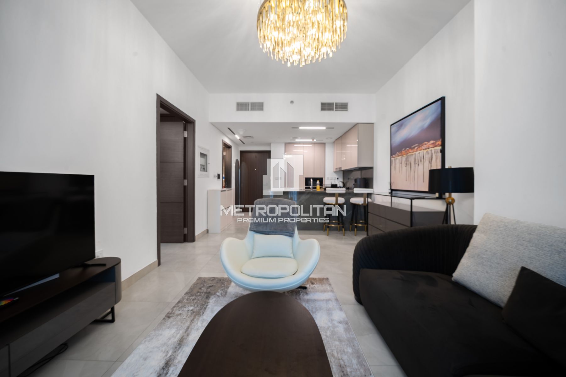 Prime Location | Fully Furnished | Middle Floor