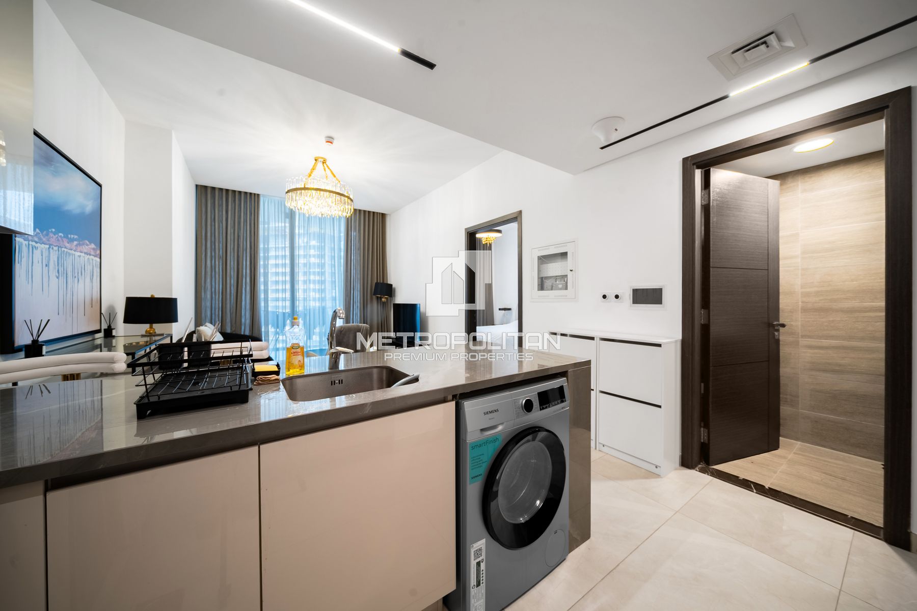 Prime Location | Fully Furnished | Middle Floor