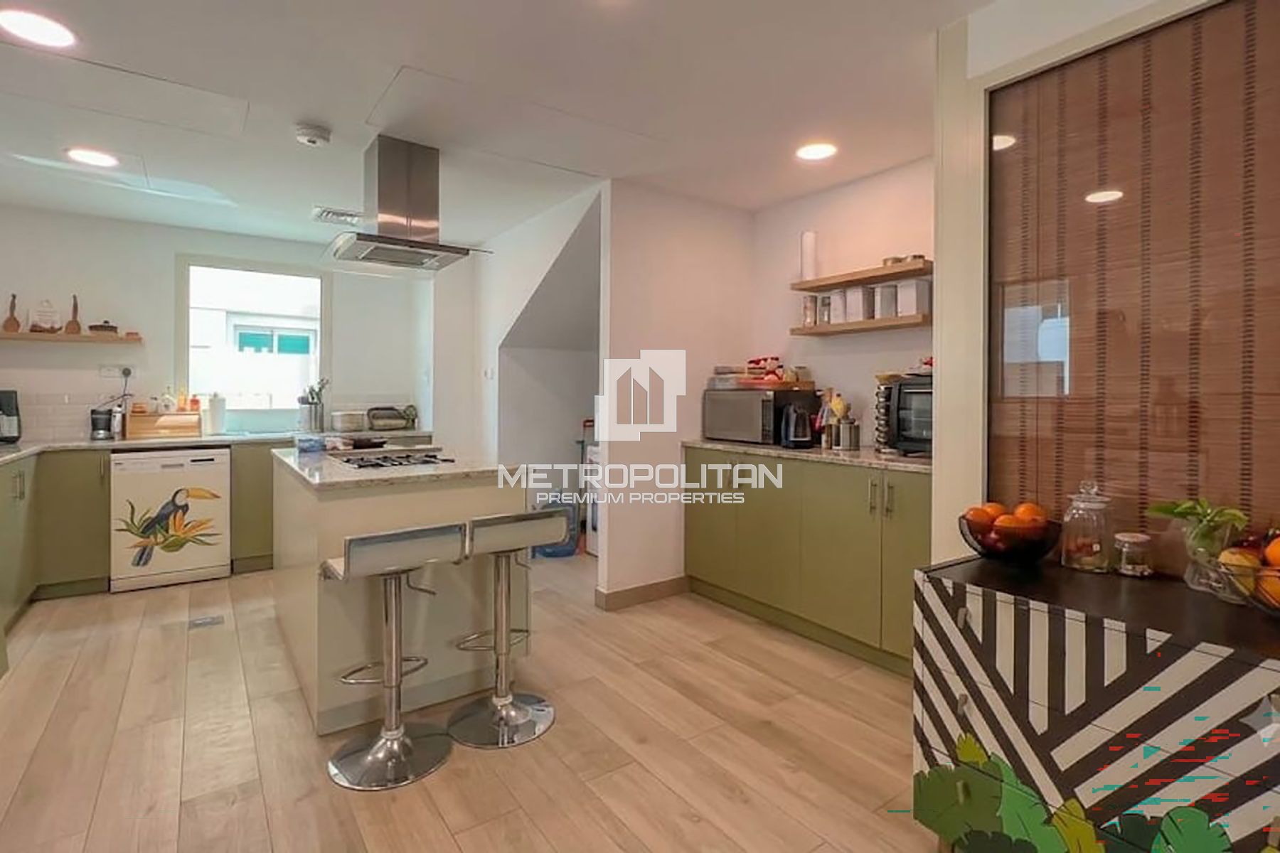 4BR Villa for Rent in Circle Villas, Jumeirah Village Circle - MPR-10947