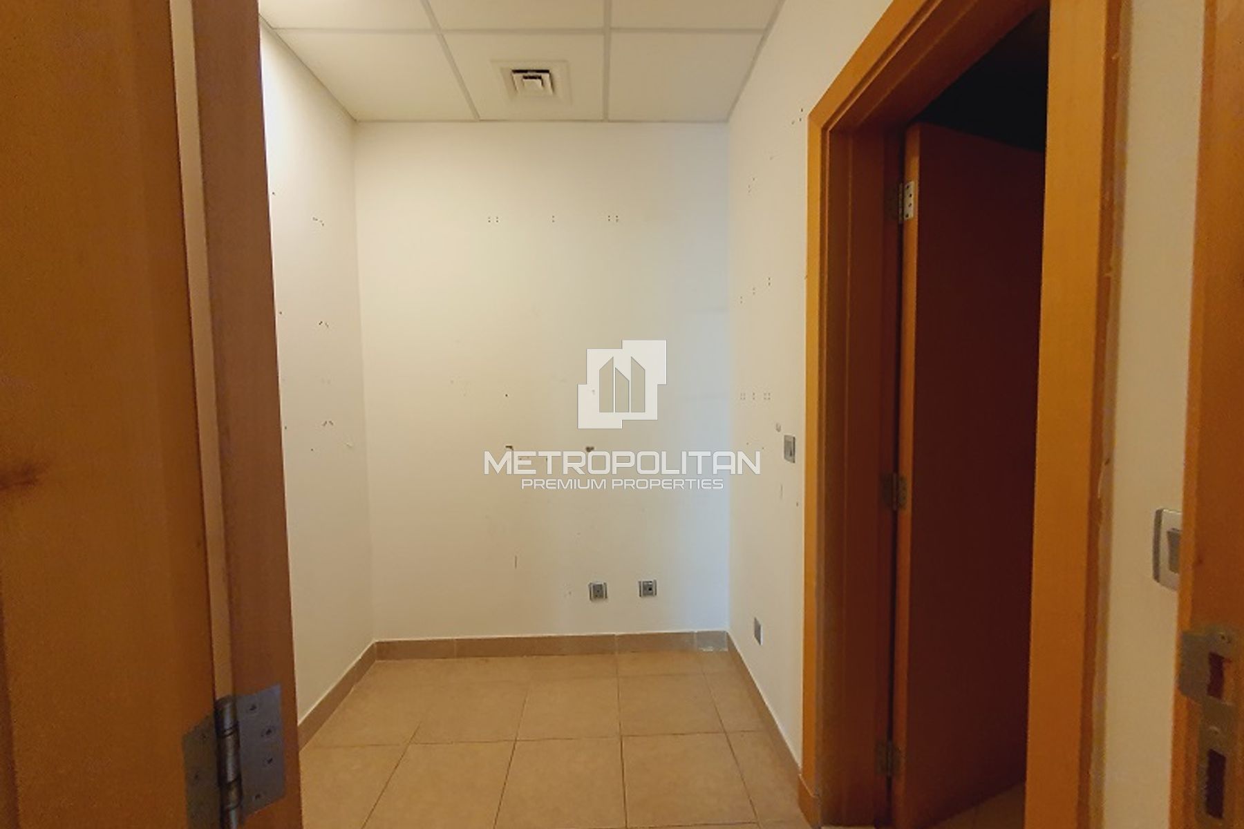 Type E | Ground | 1,612 sqft | Maids | Garden View