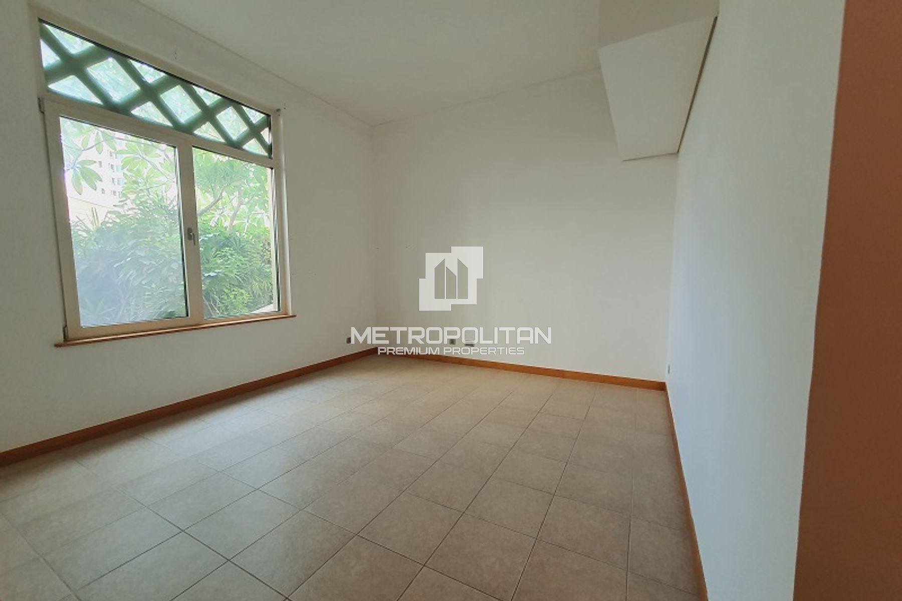Type E | Ground | 1,612 sqft | Maids | Garden View