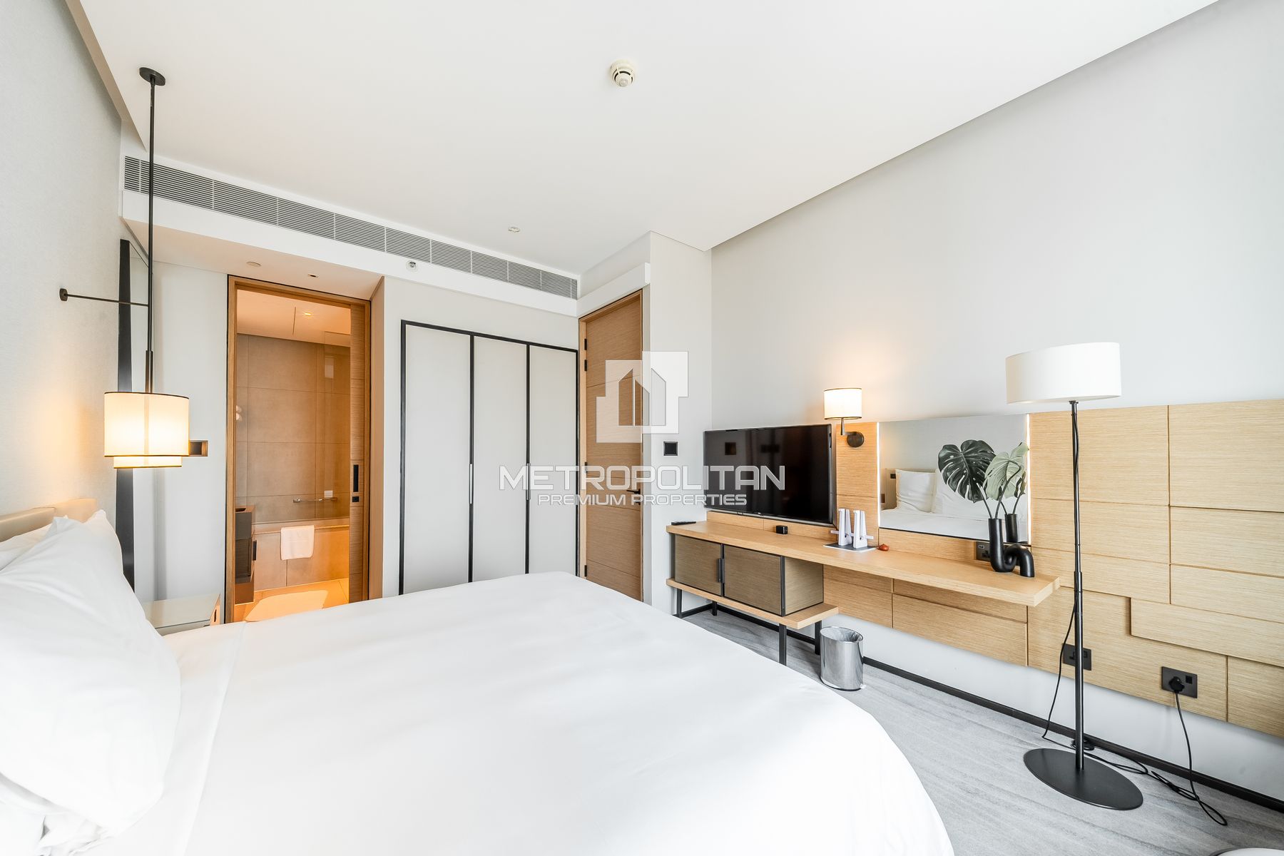 Fully Furnished | Full Sea View | Prime Location