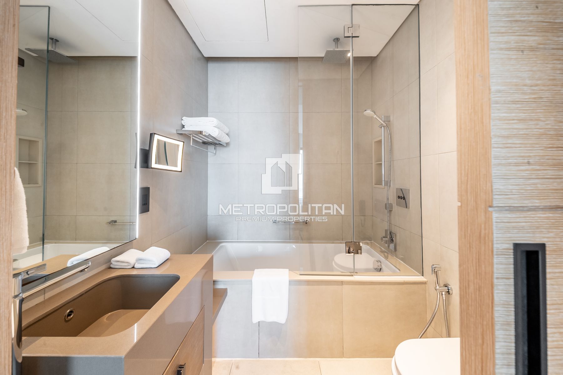 Fully Furnished | Full Sea View | Prime Location