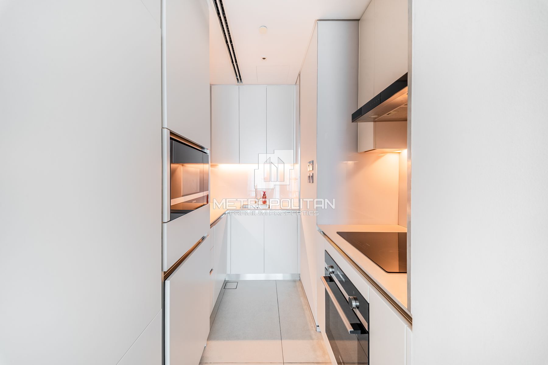Fully Furnished | Full Sea View | Prime Location