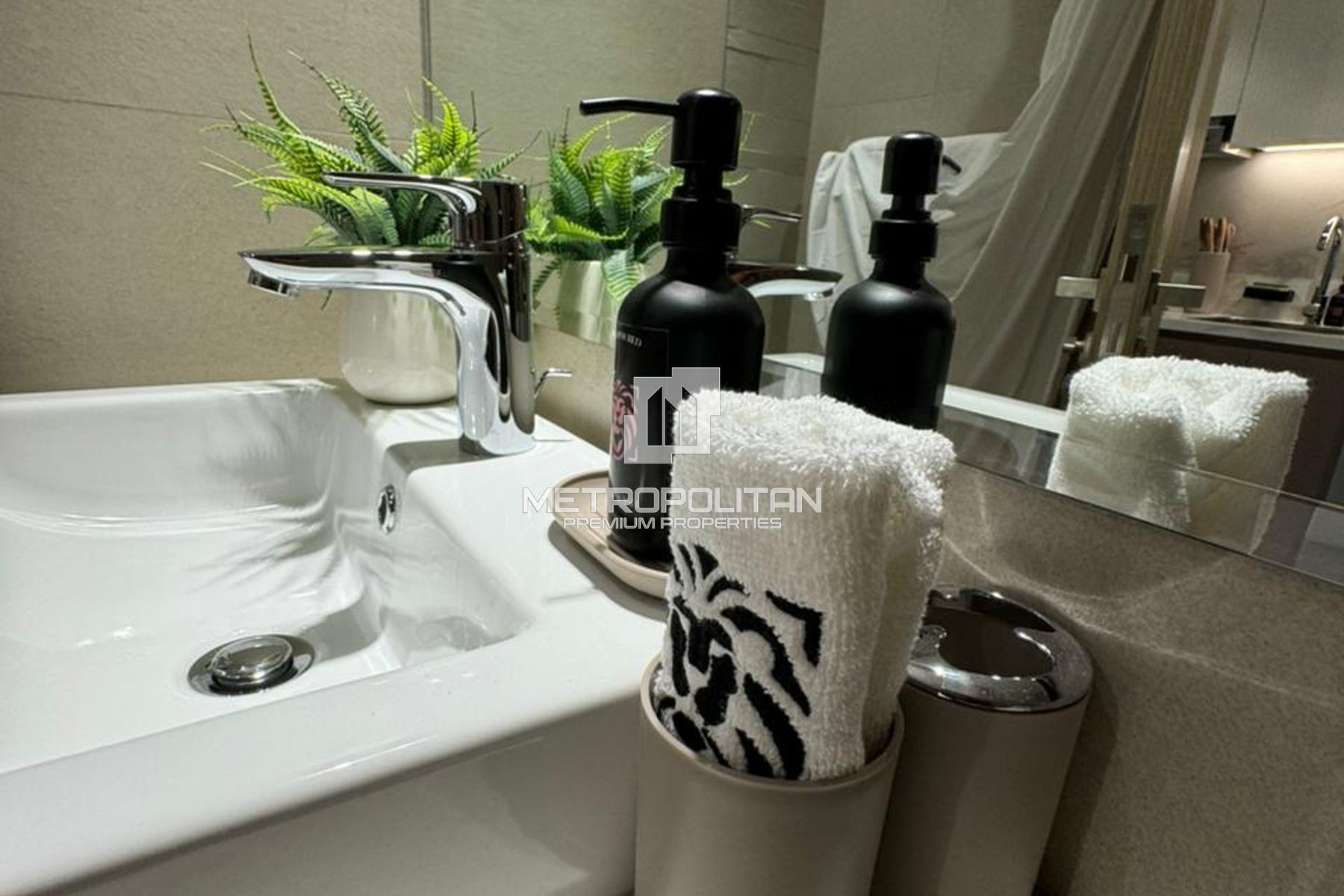 Stylish Upgraded Studio | Lagoon facing Furnished