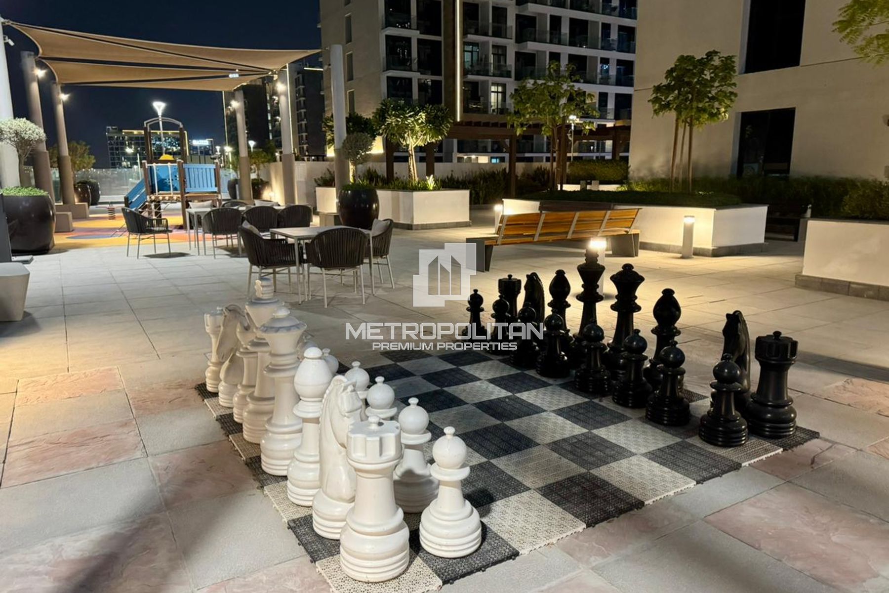 Stylish Upgraded Studio | Lagoon facing Furnished
